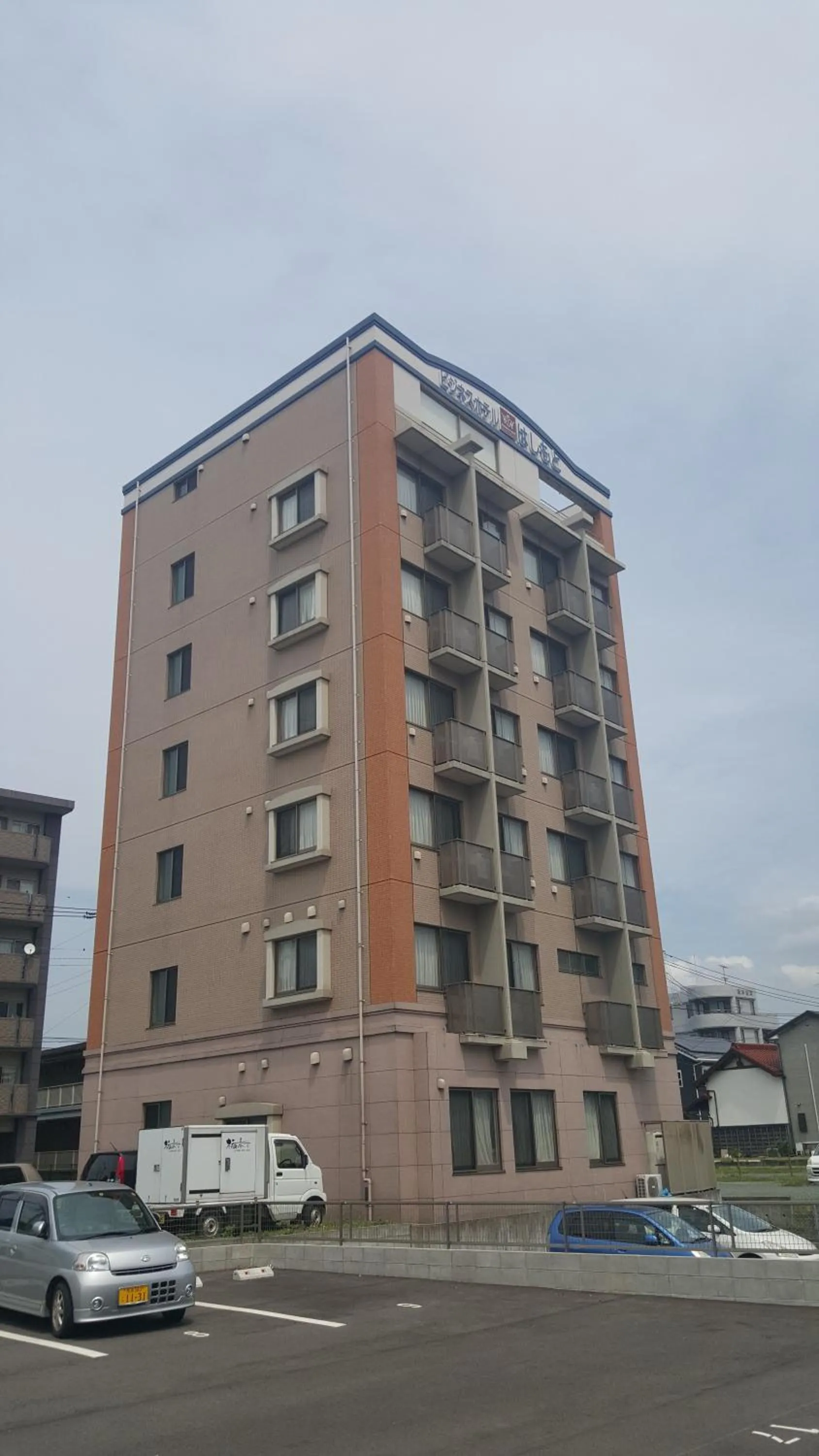 Property building in Hatago Hashimoto