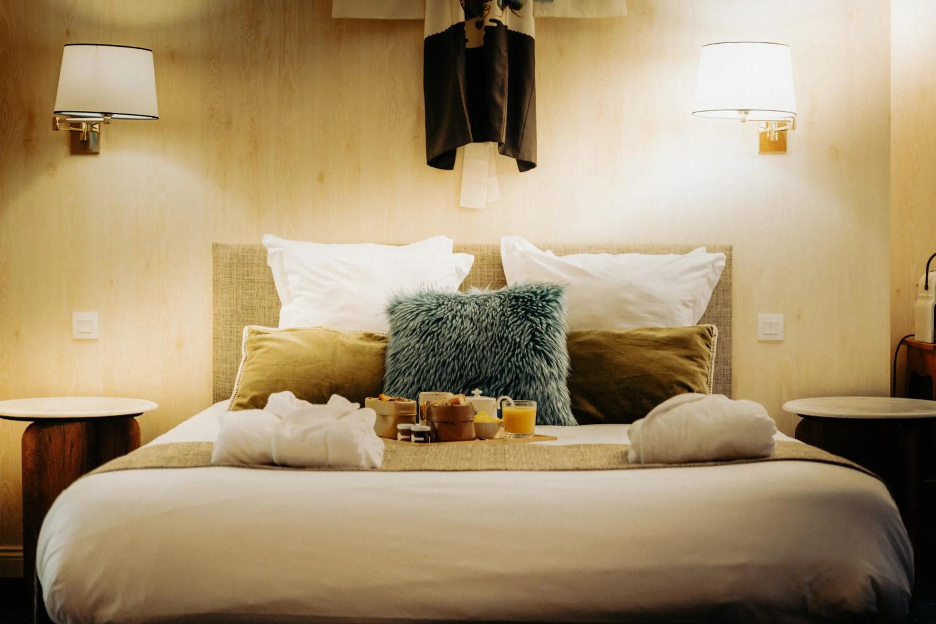 Bed in Hôtel Le D'Avaugour