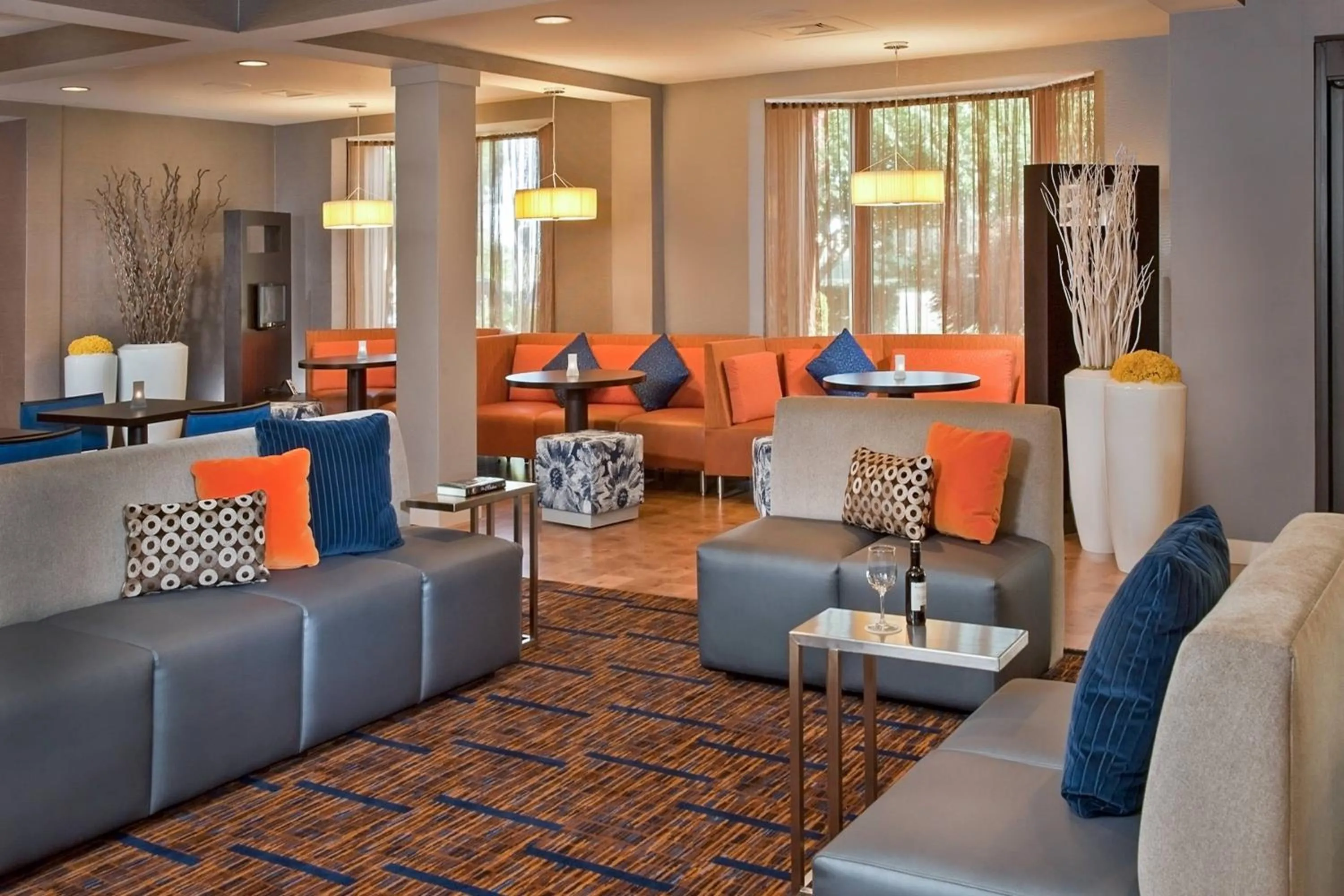 Lobby or reception in Courtyard by Marriott Frederick