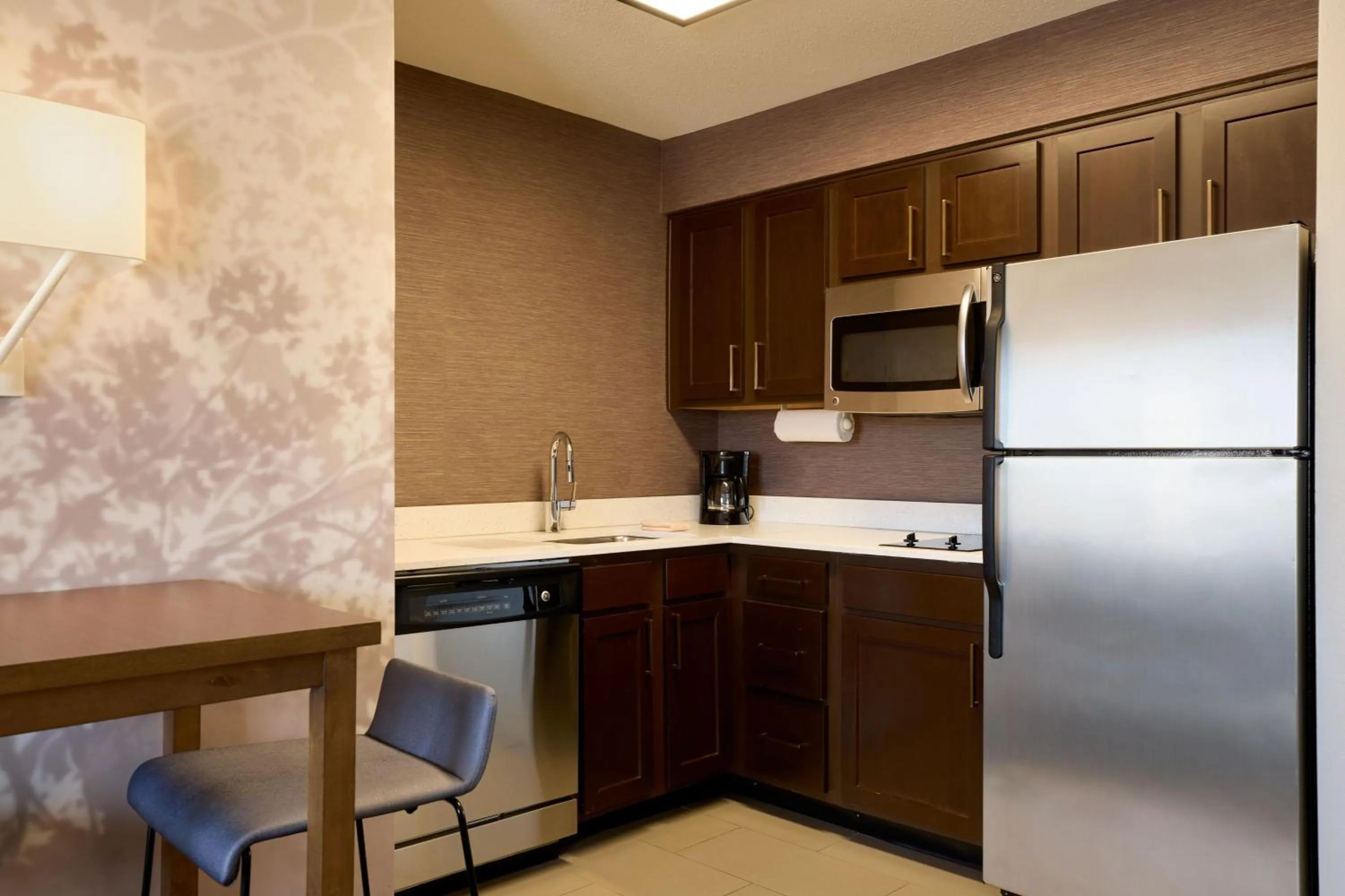 Kitchen or kitchenette in Residence Inn by Marriott Greenbelt