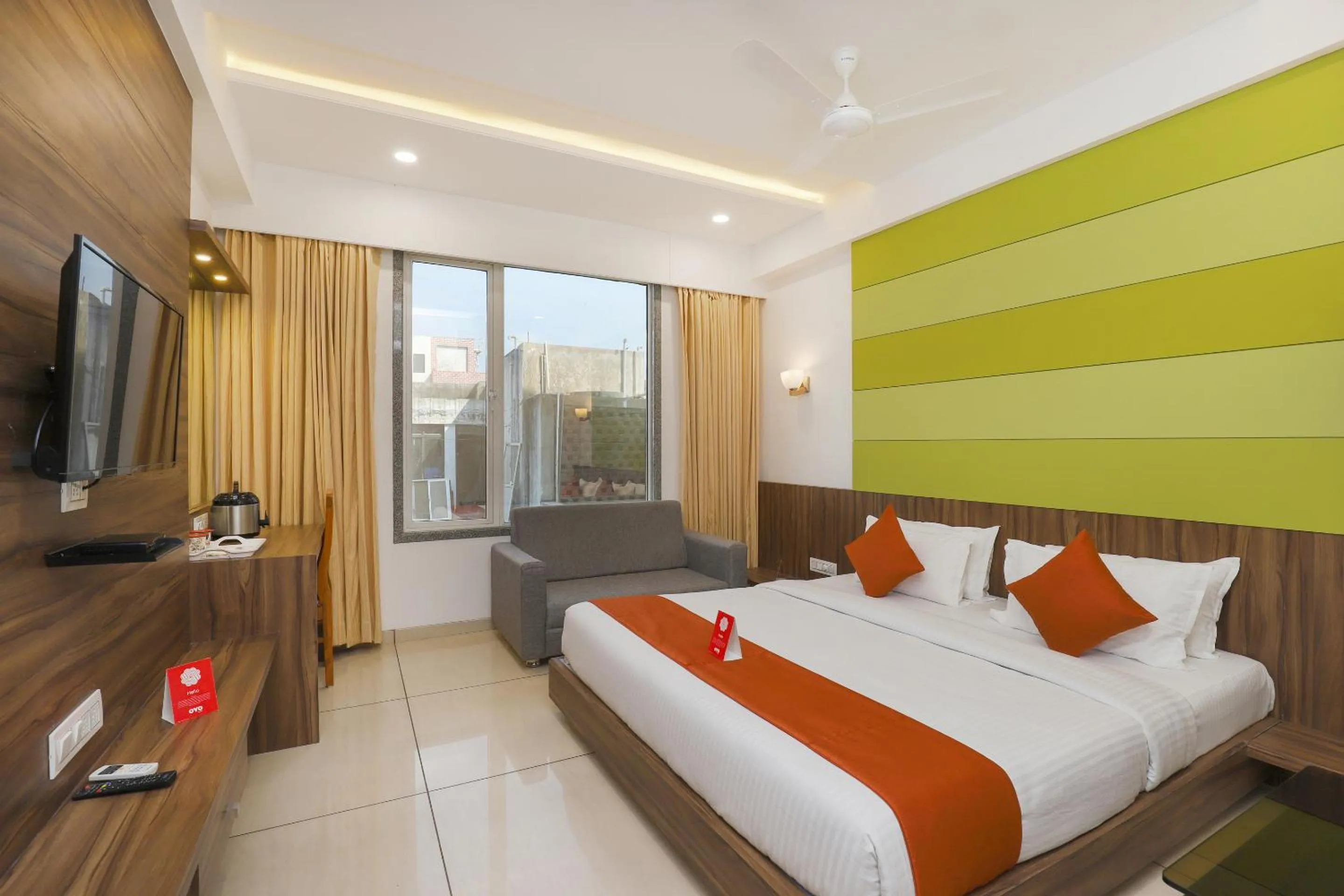Hotel Avista - Unmarried Couples and NRI not allowed