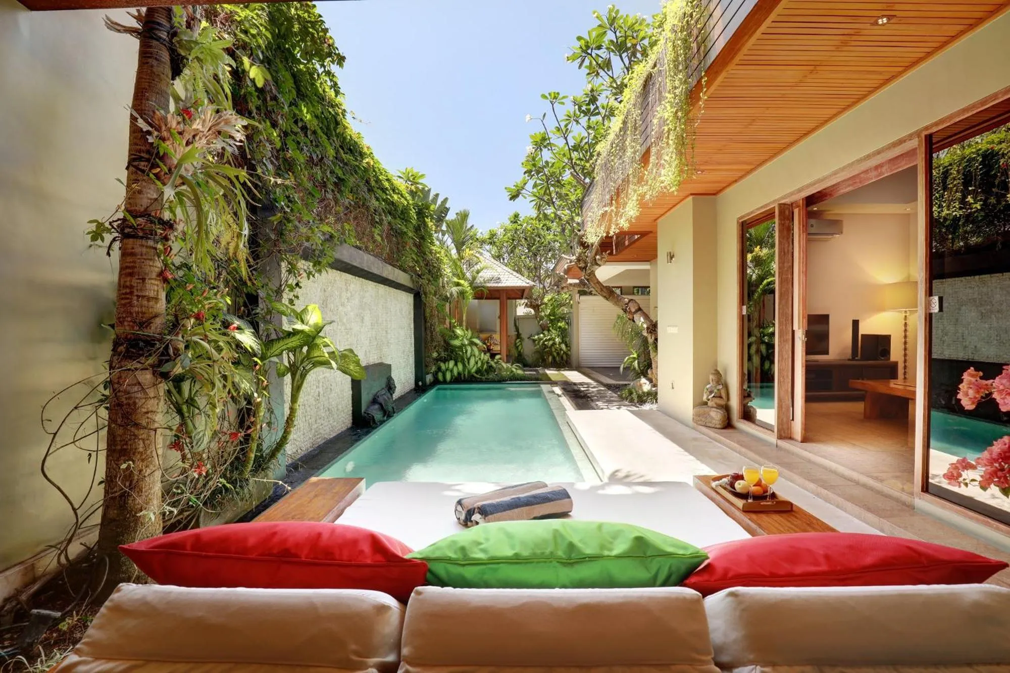 Swimming pool in Villa The Hotman Paris II Seminyak