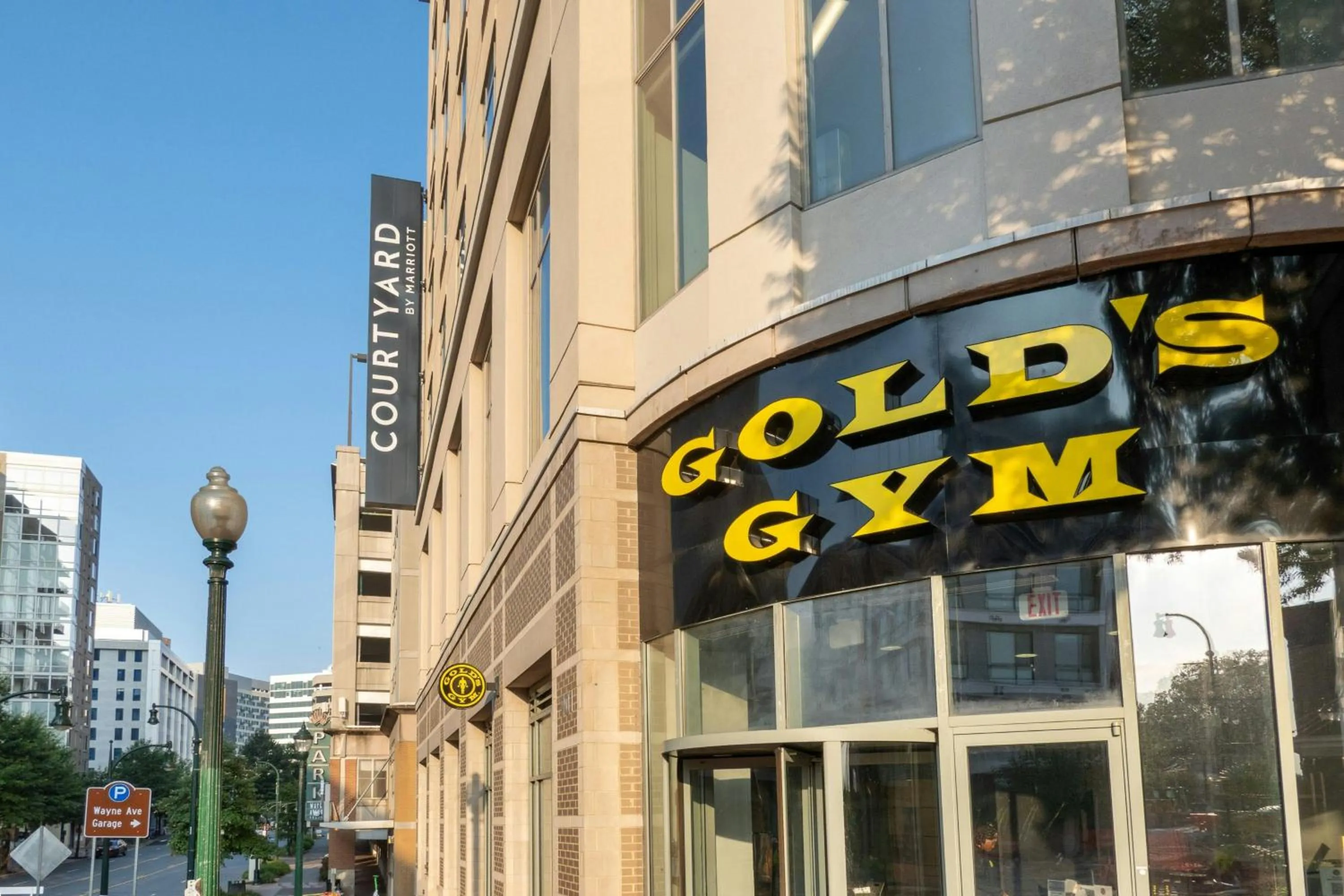 Fitness centre/facilities in Courtyard by Marriott Silver Spring Downtown