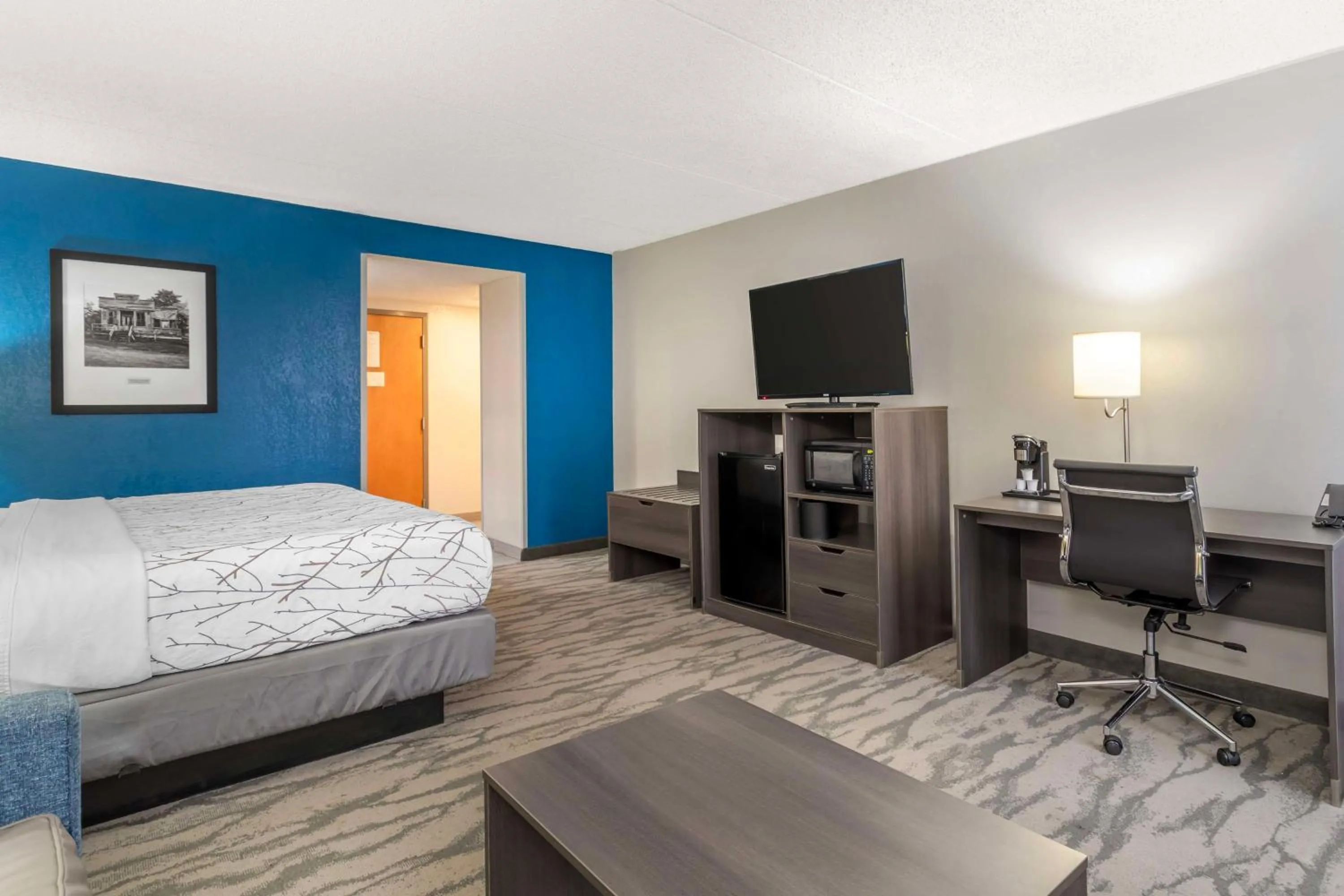 Bedroom, Bed in Best Western Plus Knoxville Cedar Bluff