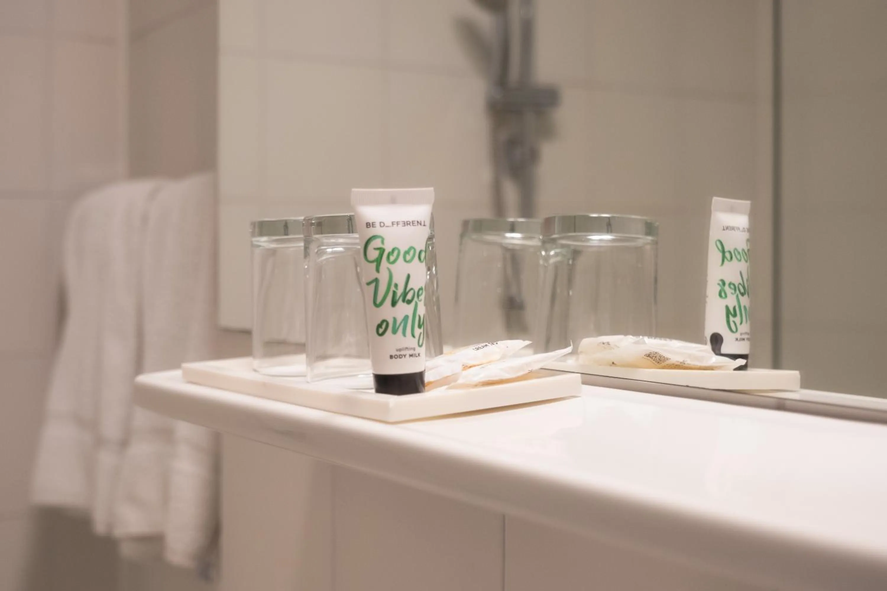 Bathroom in City-Hotel