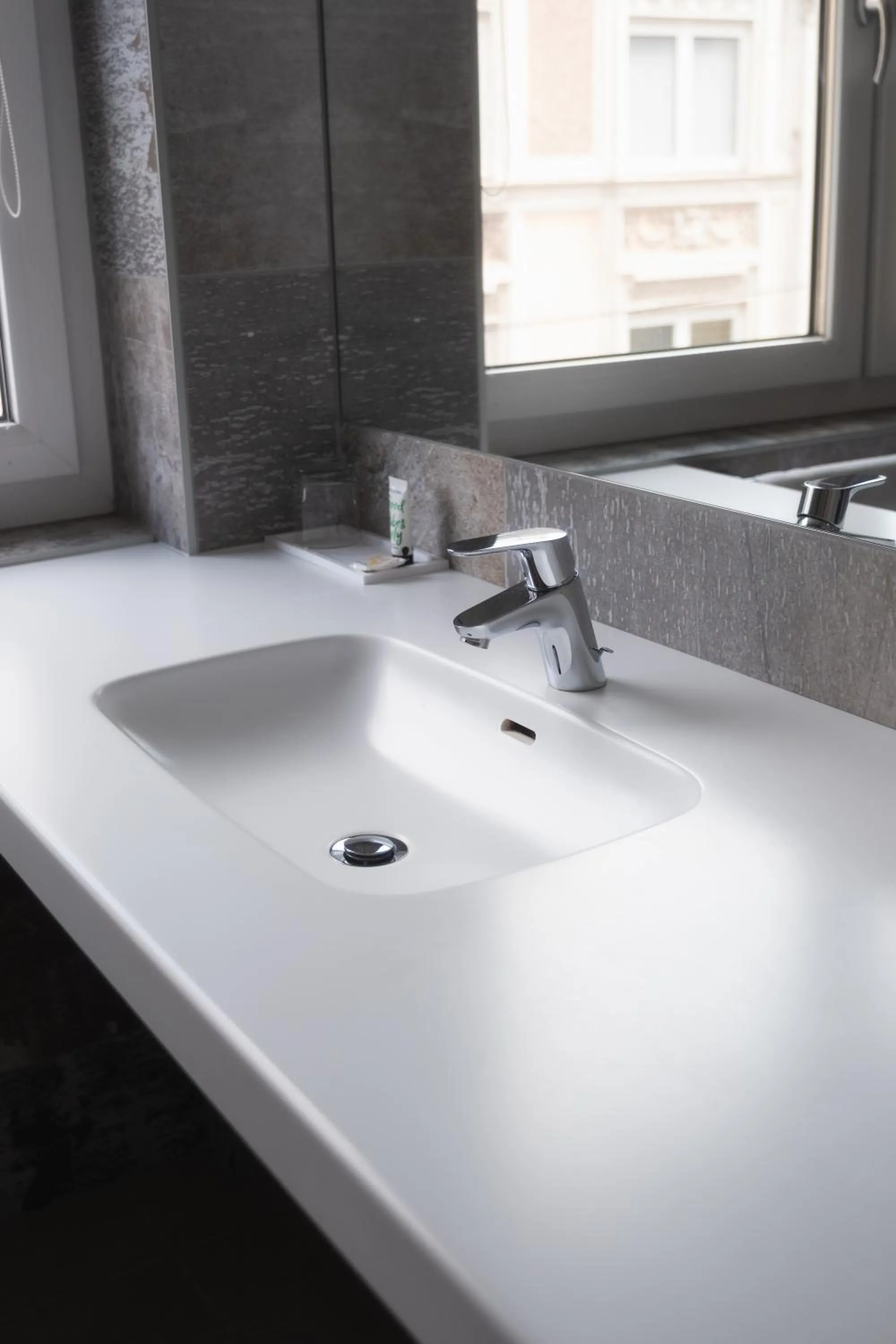 Bathroom in City-Hotel