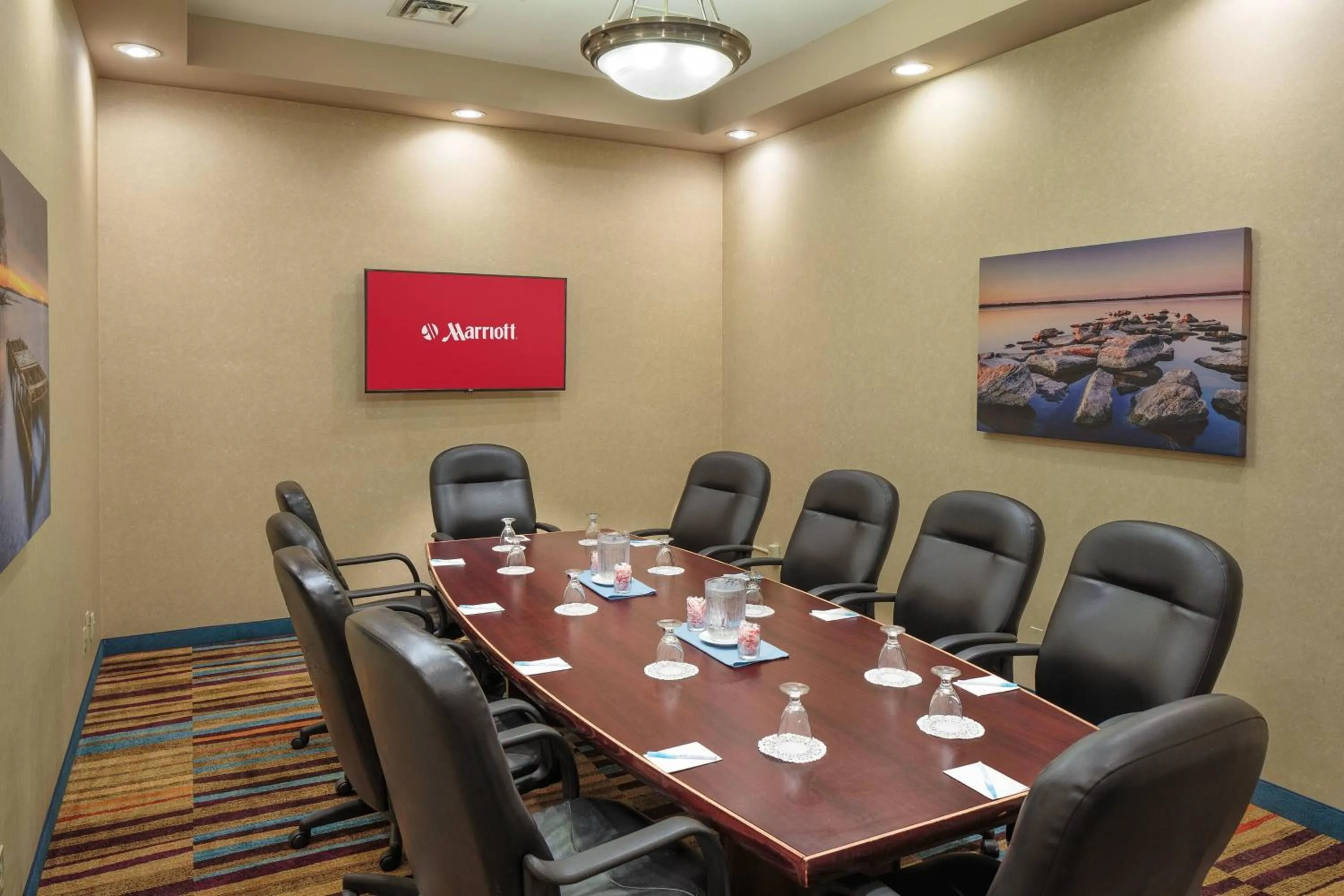 Meeting/conference room in Fairfield Inn & Suites by Marriott Belleville