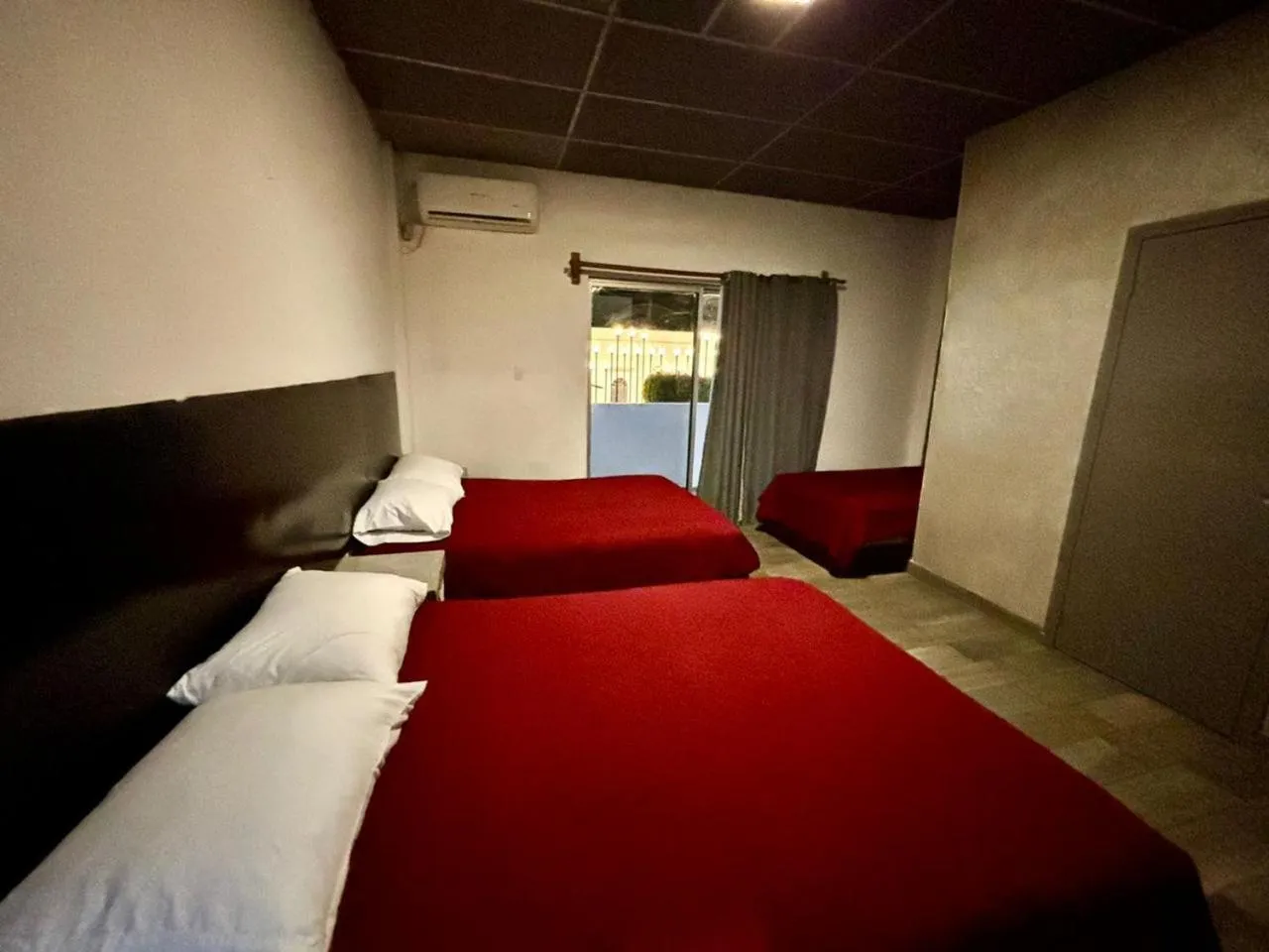 Bed in Hotel Miramar - La Paz