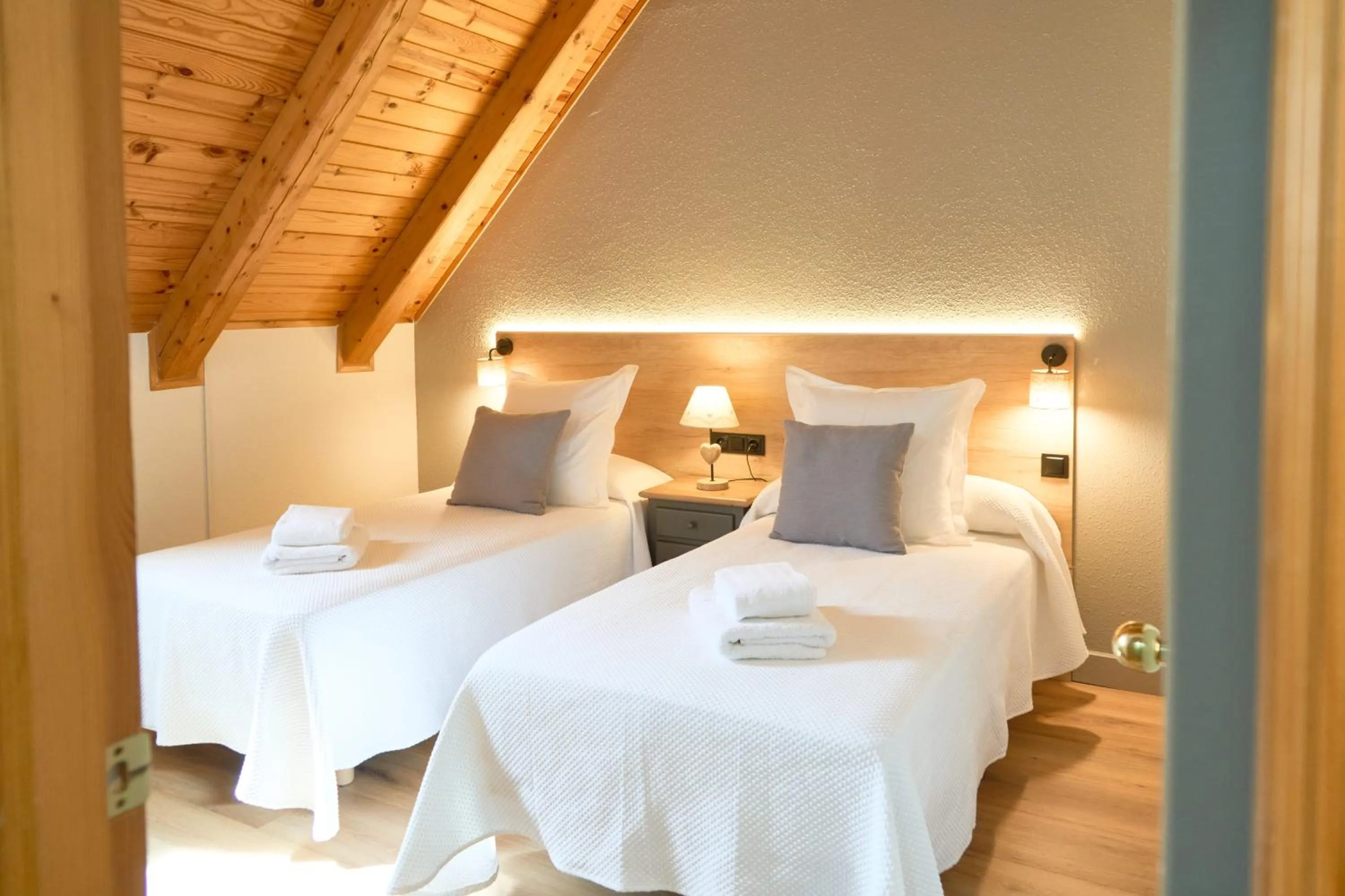 Bed in Hotel Anglada