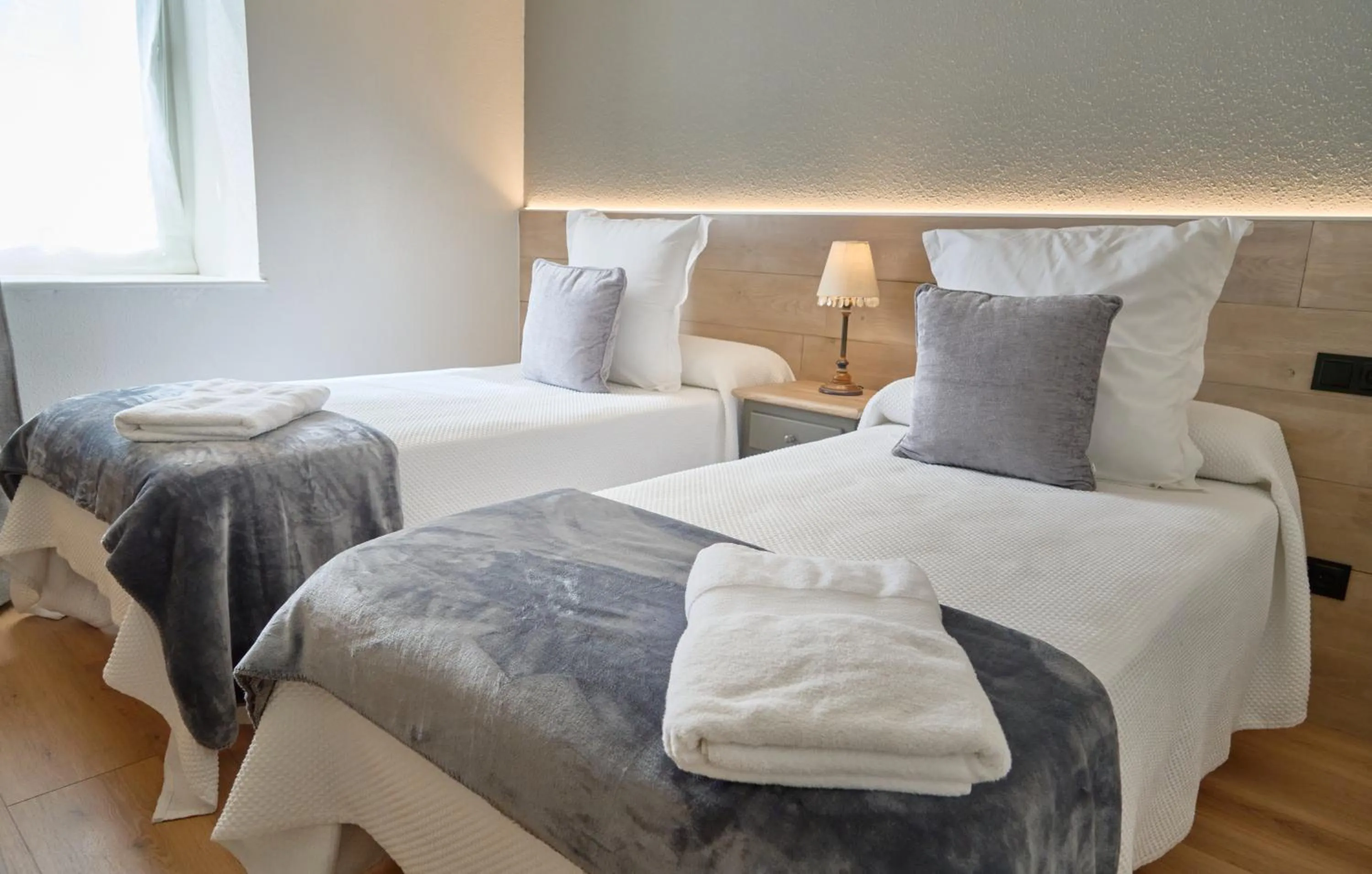 Bed in Hotel Anglada