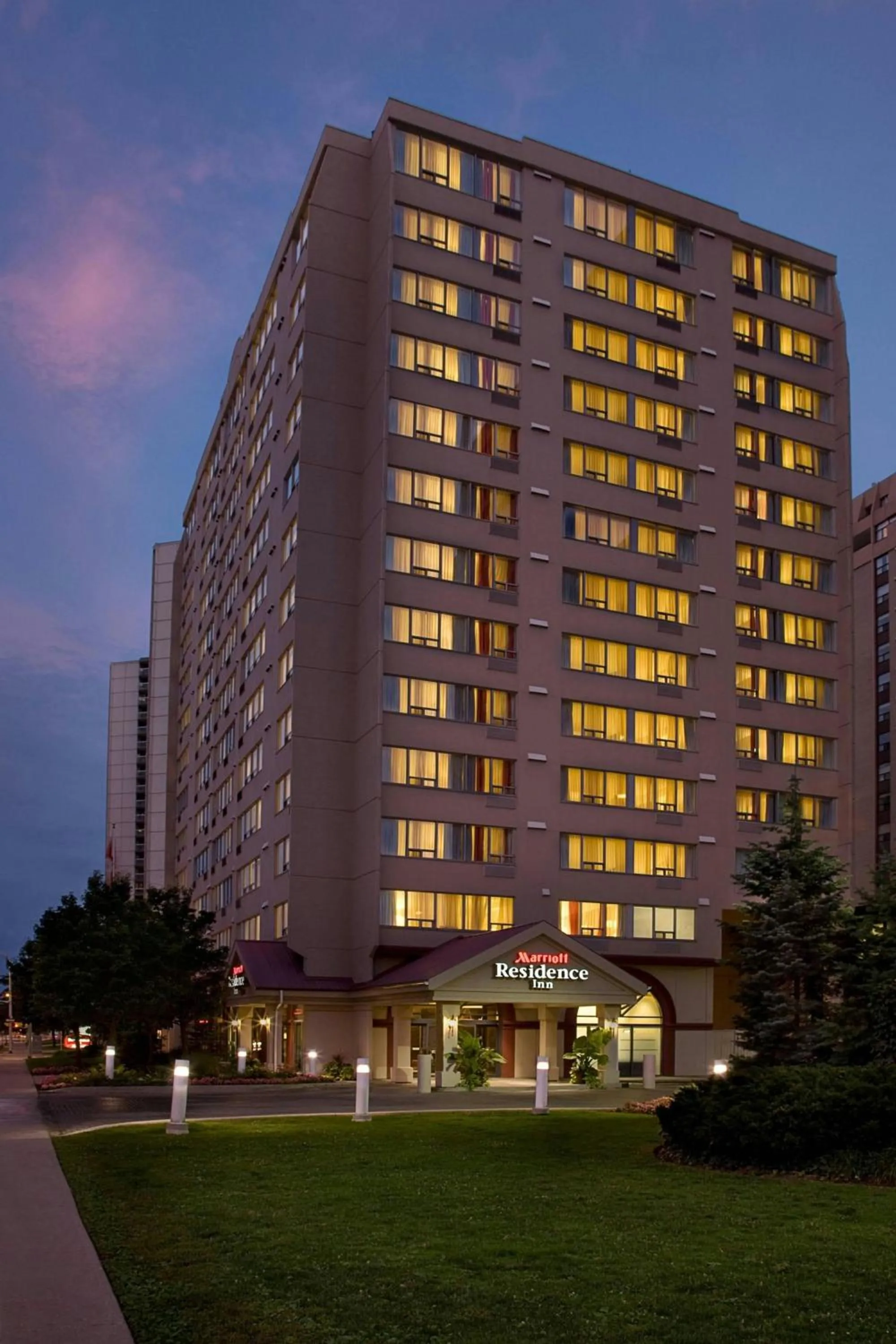 Property building in Residence Inn by Marriott London Canada