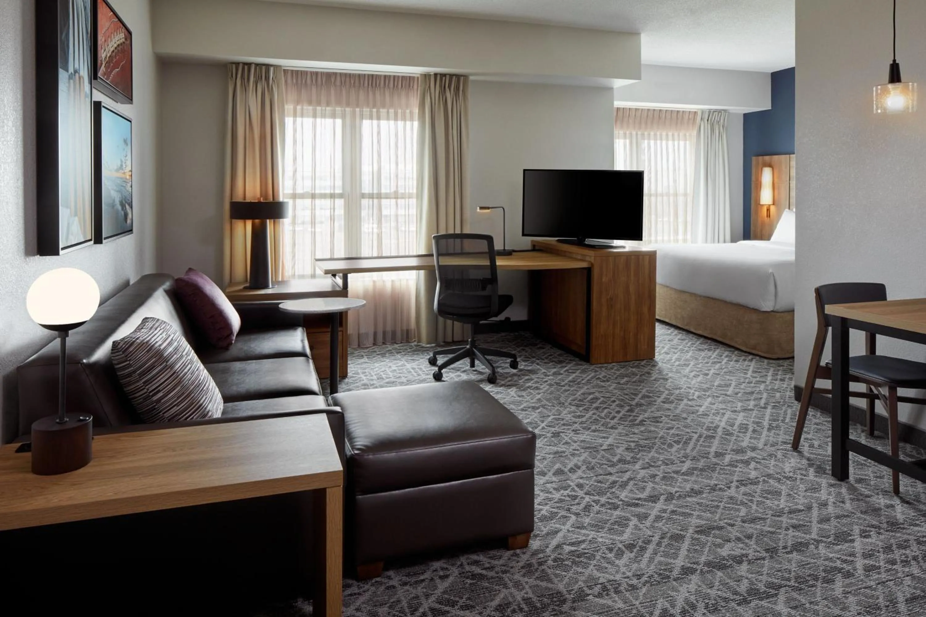 Bedroom, Bed in Residence Inn by Marriott Mississauga-Airport Corporate Centre West