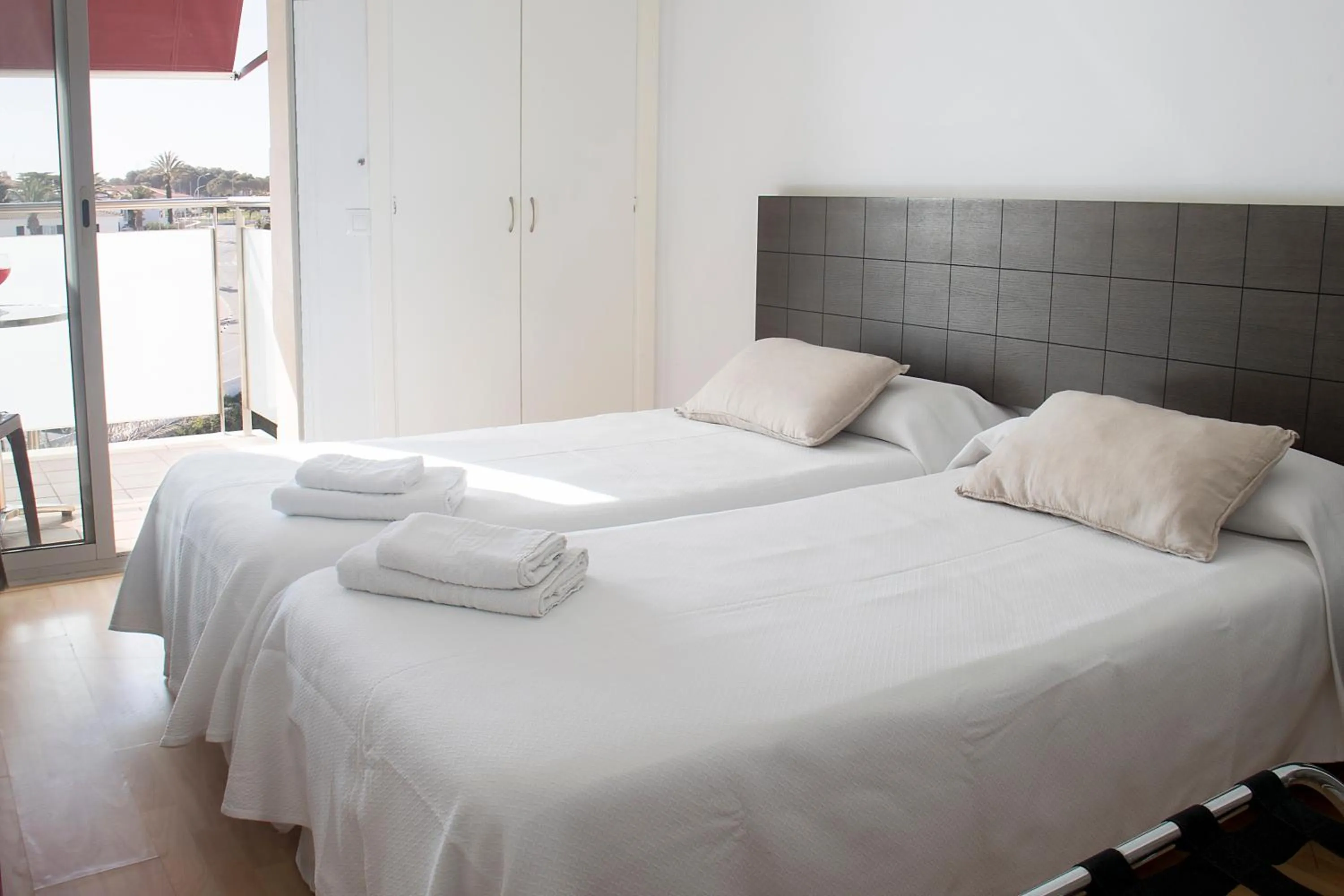 Bedroom, Bed in Grupoandria Hotel Platja Gran