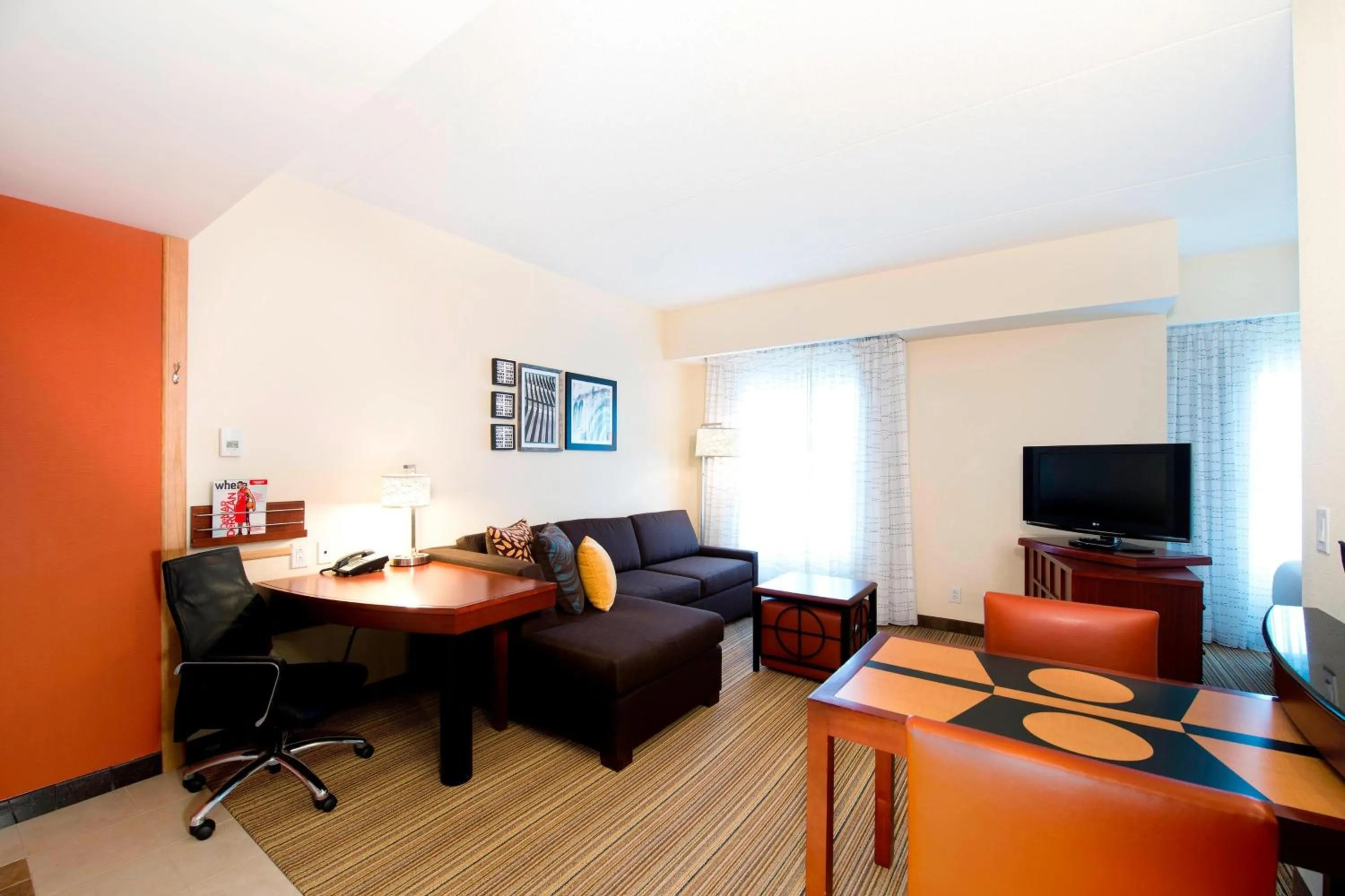 Living room in Residence Inn by Marriott Toronto Vaughan