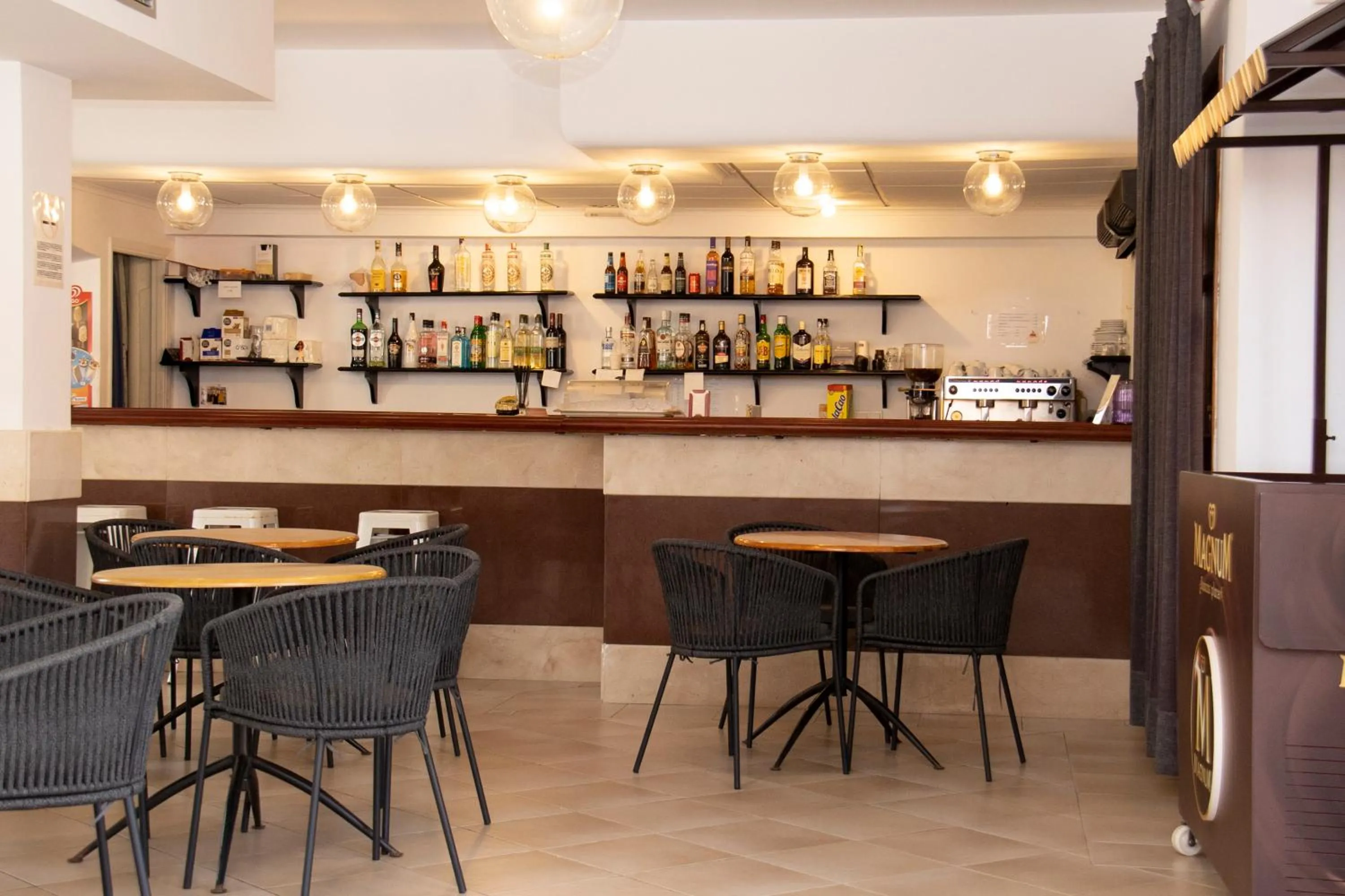 Area and facilities in Grupoandria Aparthotel Club Andria