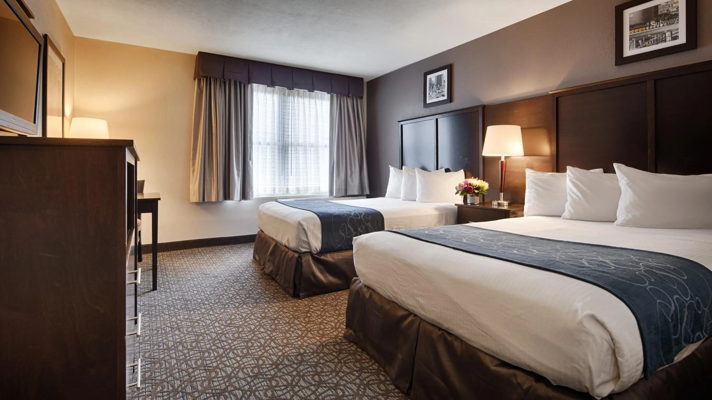 Bed in Best Western Gregory Hotel