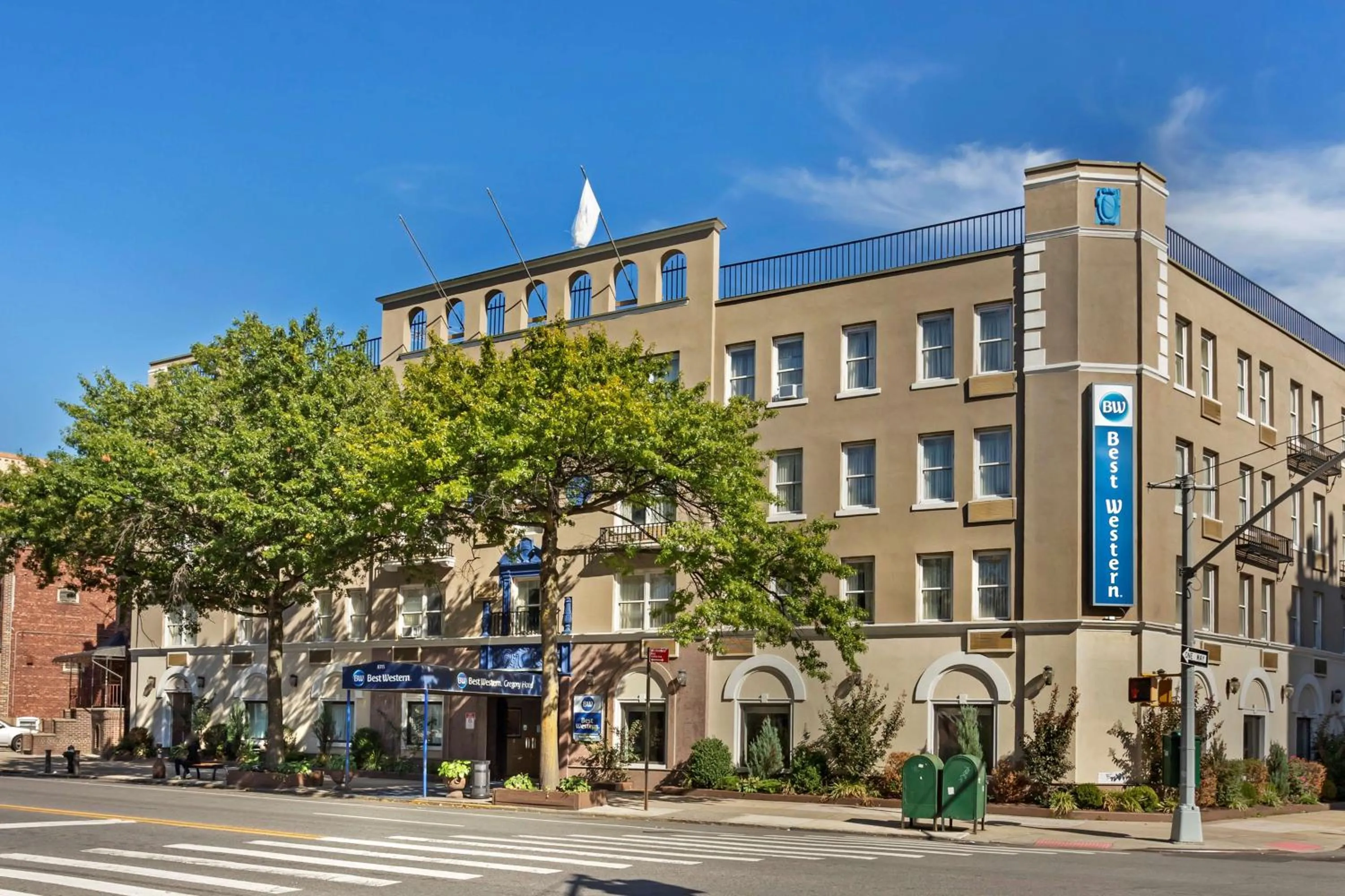 Property building in Best Western Gregory Hotel