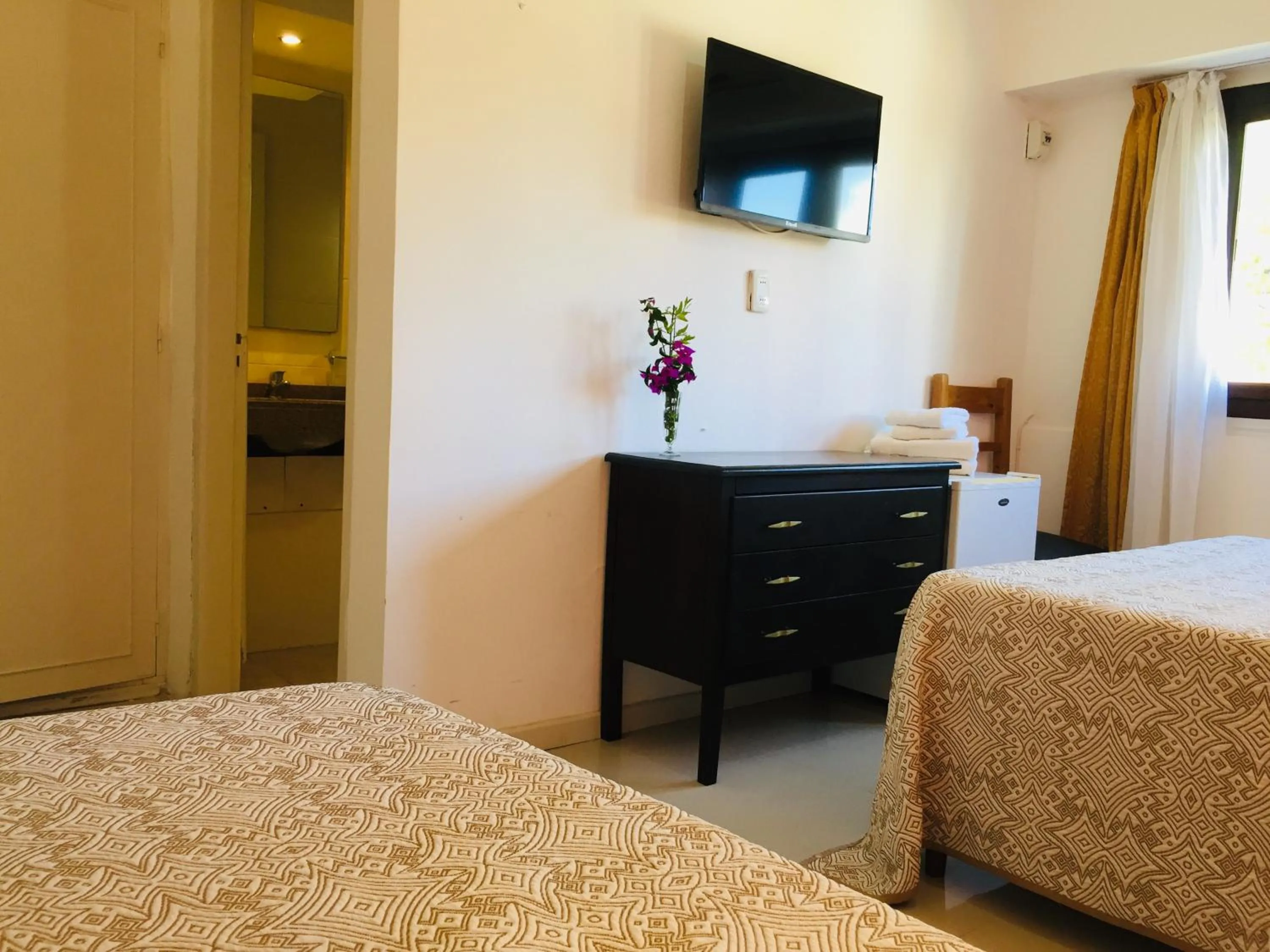 Bed in San Remo Punta Hotel