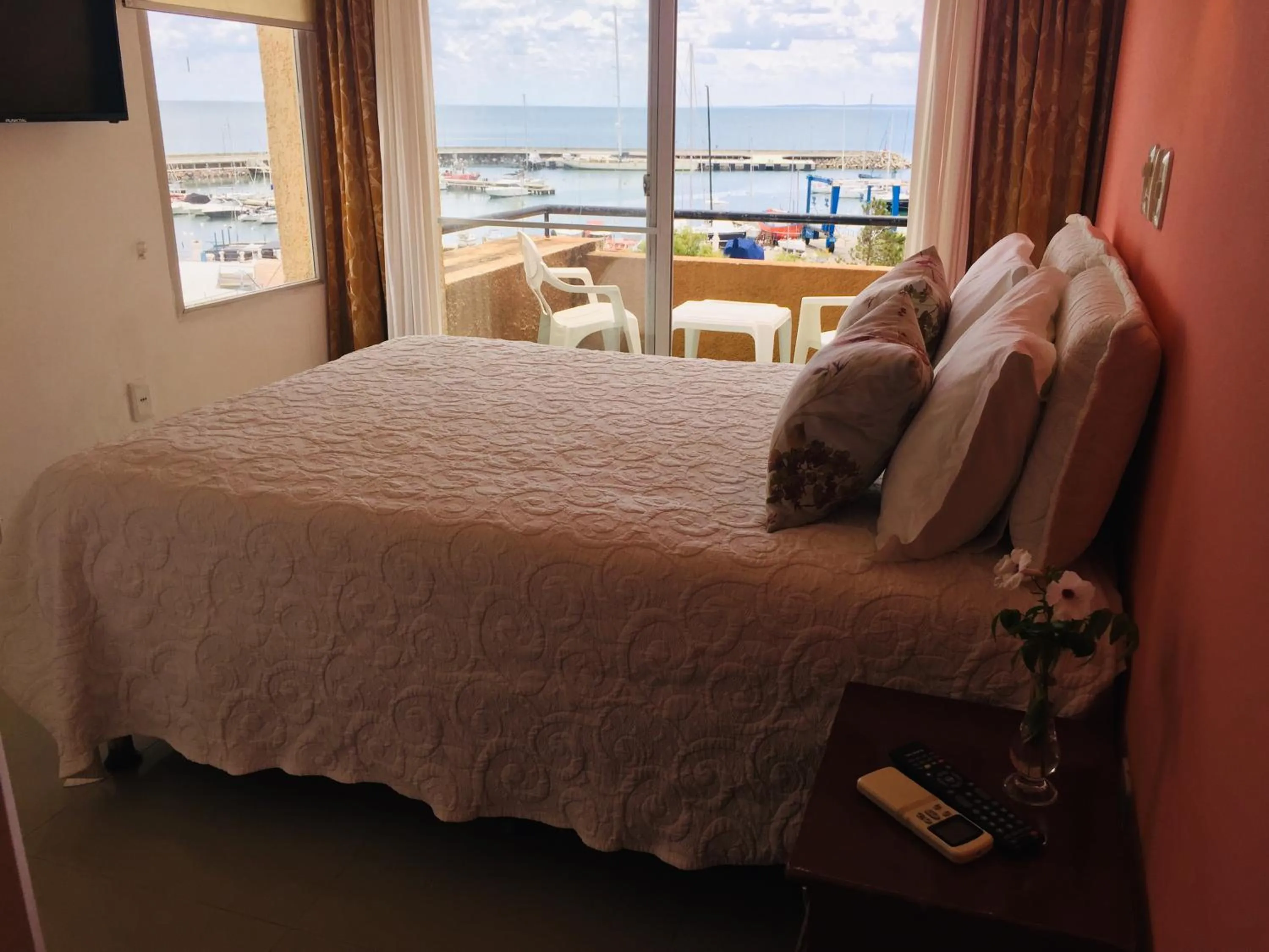 Bedroom, Bed in San Remo Terrazas Hotel