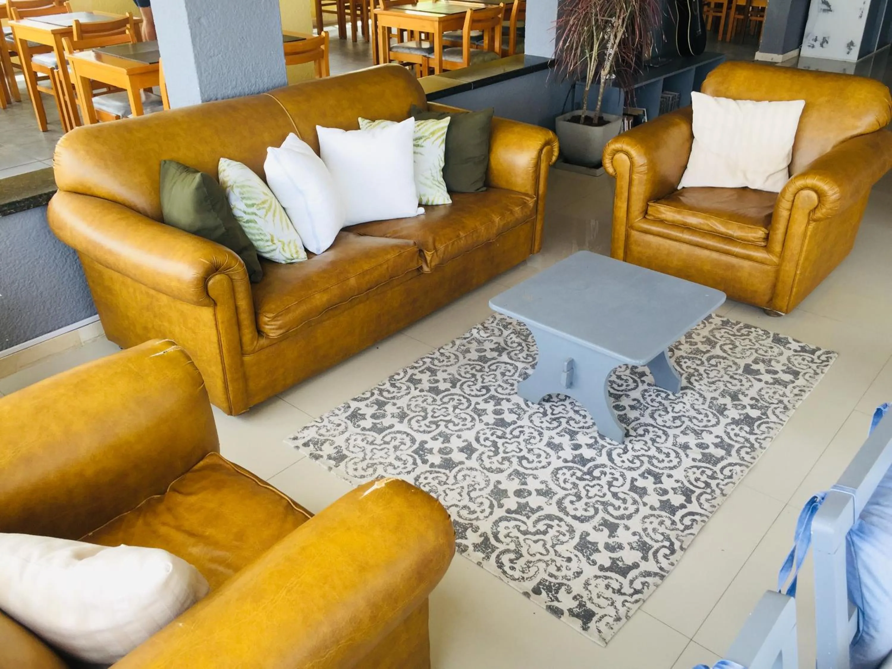 Living room in San Remo Terrazas Hotel