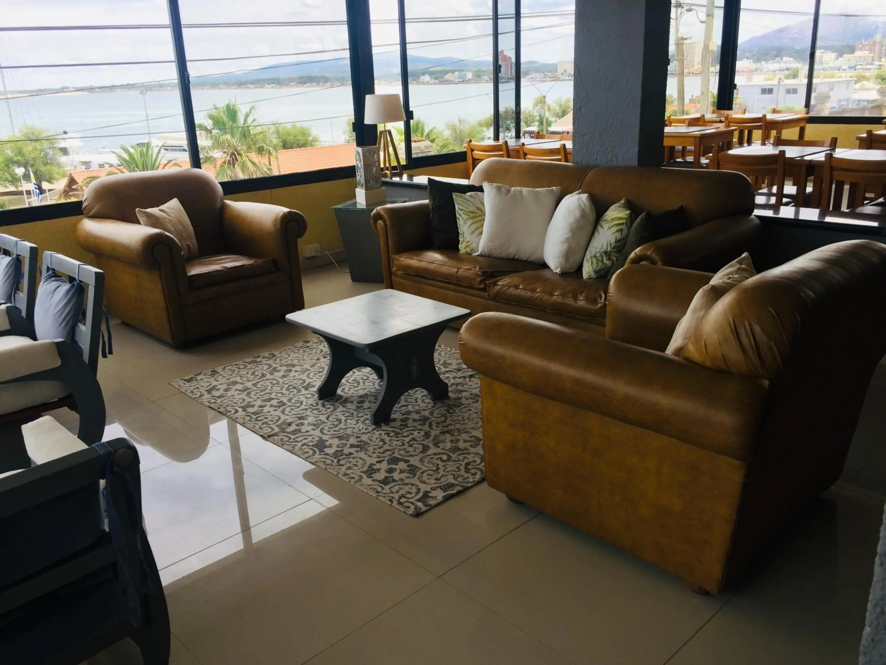 Living room in San Remo Terrazas Hotel