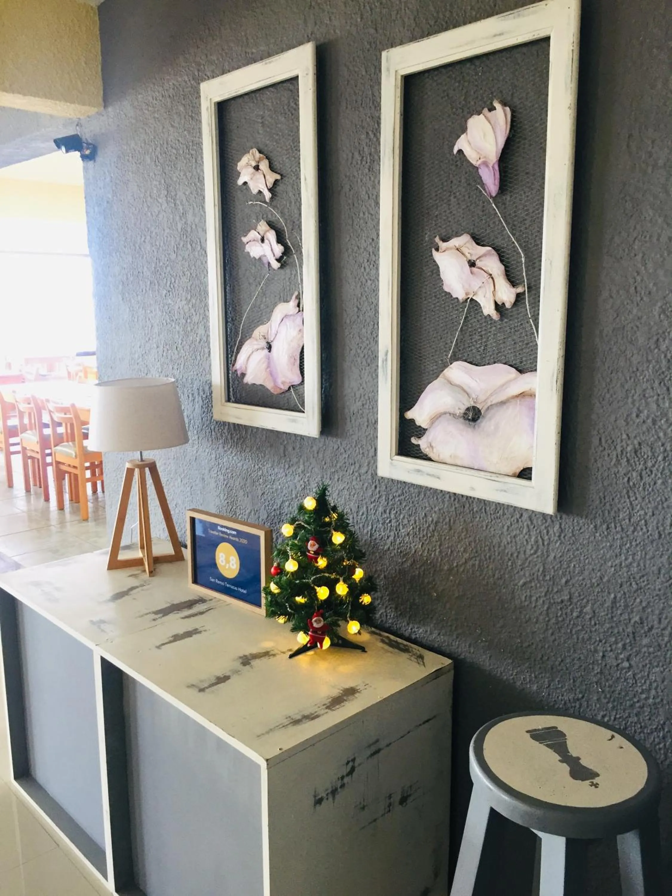 hair dresser in San Remo Terrazas Hotel