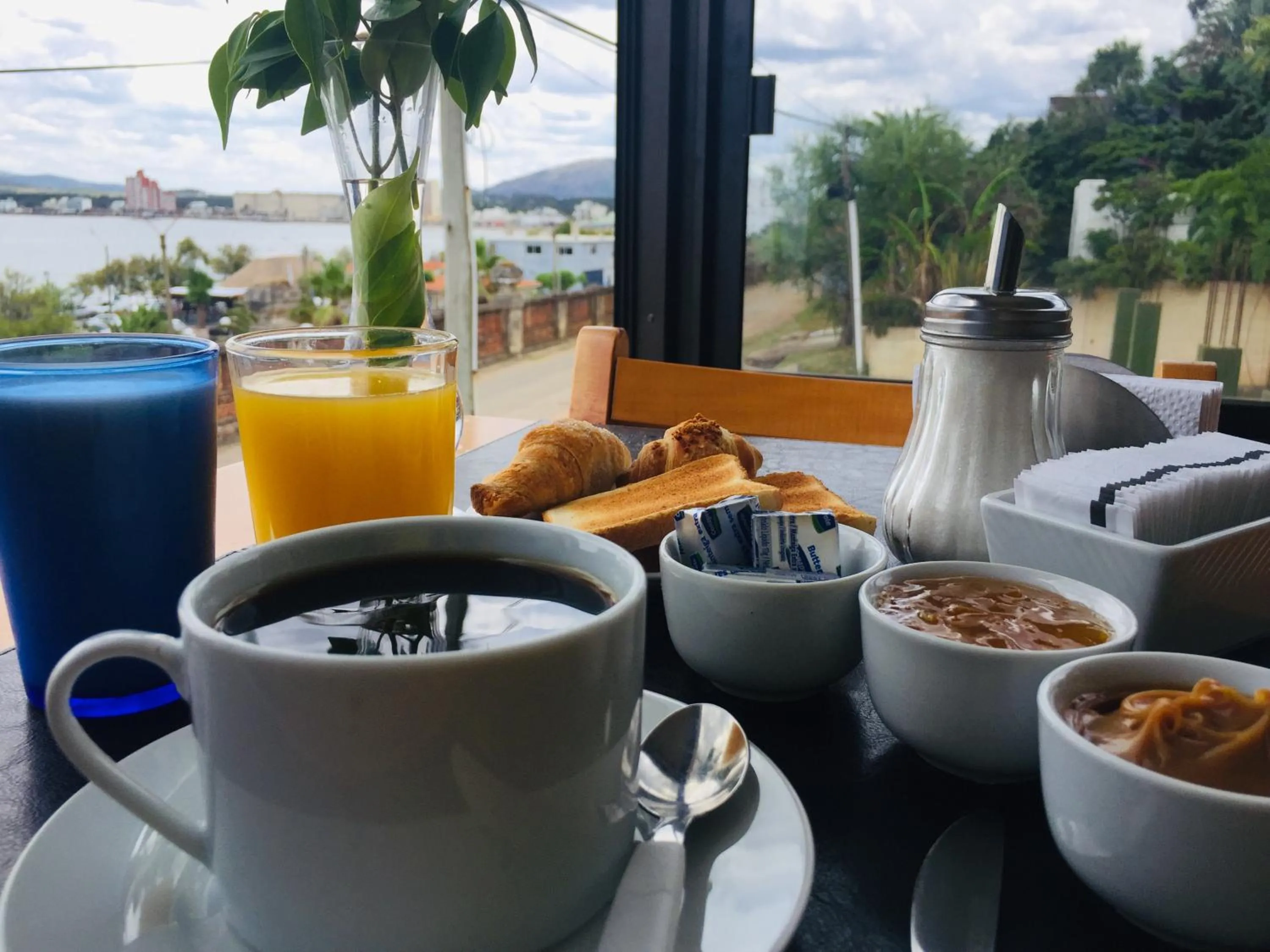 Breakfast in San Remo Terrazas Hotel