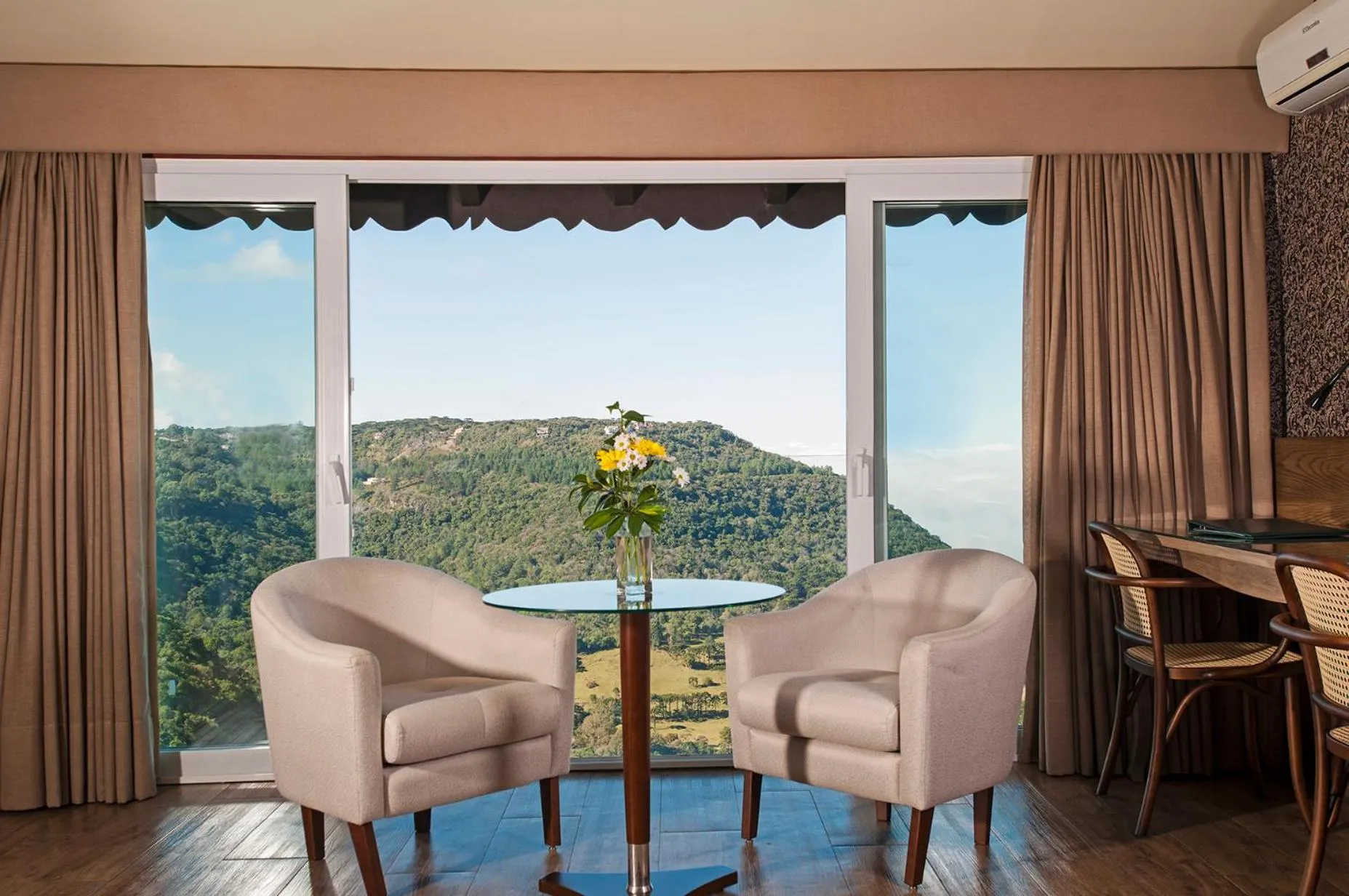 Natural landscape in Villa Bella Hotel & SPA Gramado