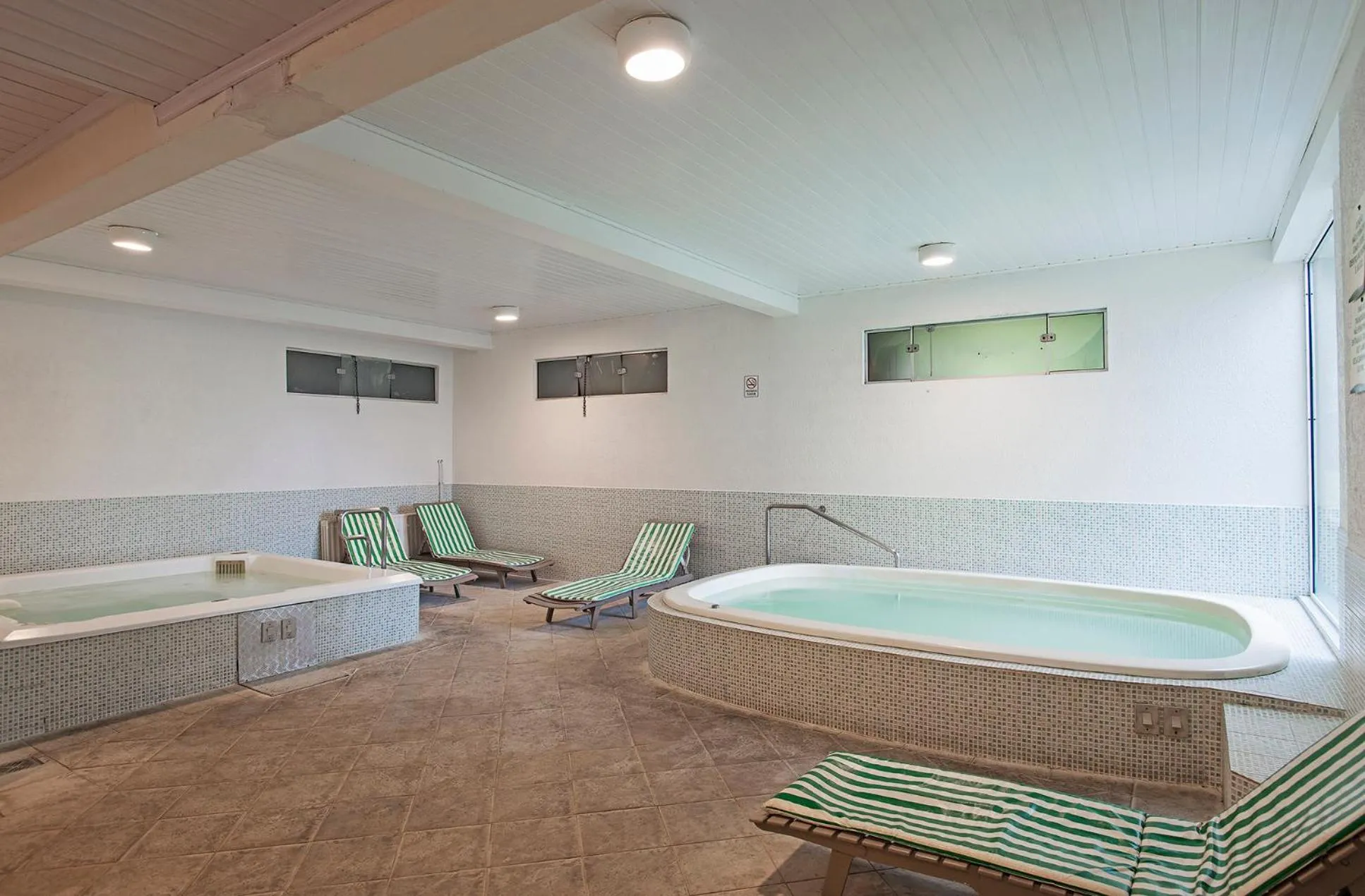 Hot Tub in Villa Bella Hotel & SPA Gramado