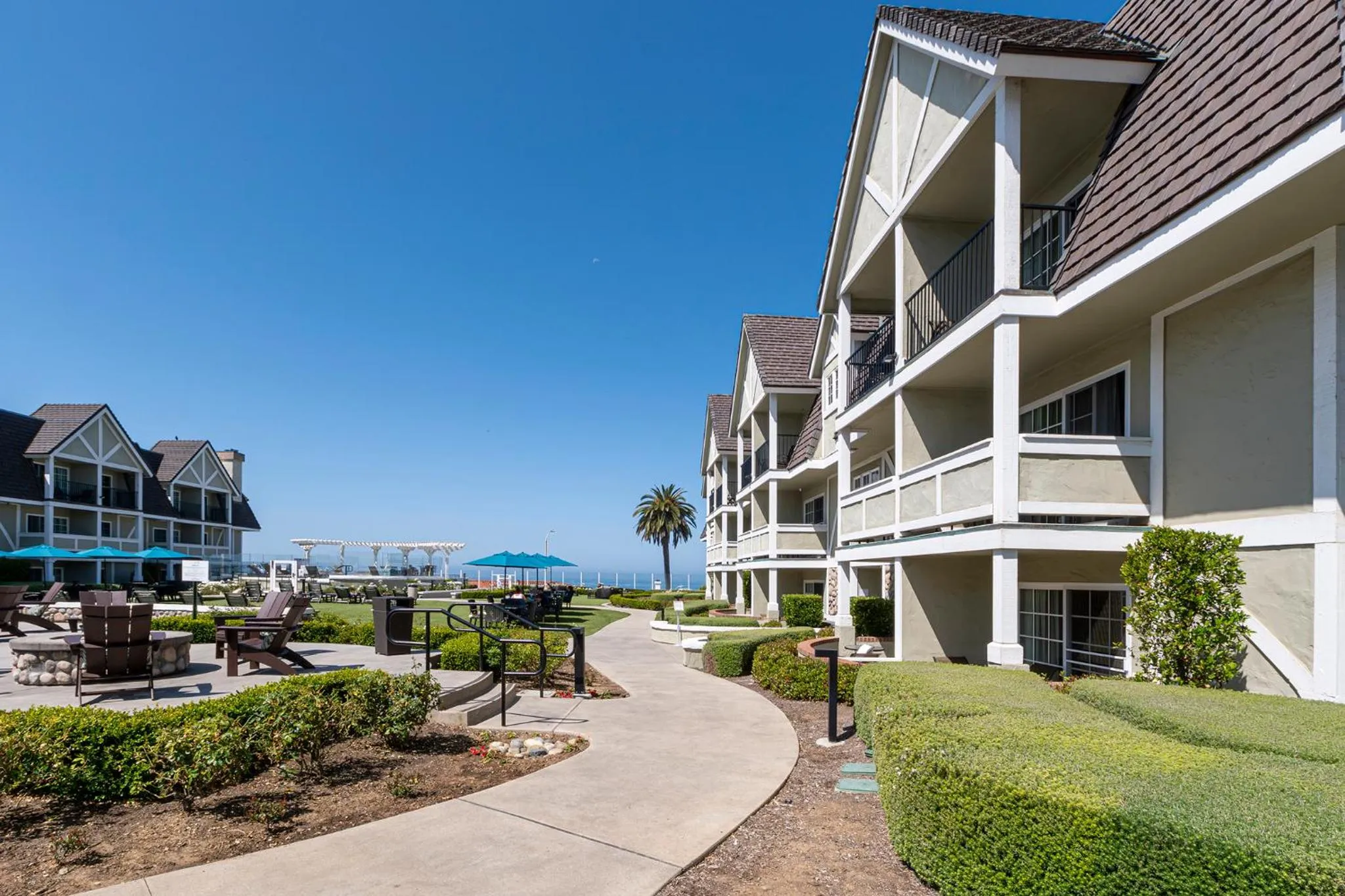 Natural landscape in Carlsbad Inn Beach Resort