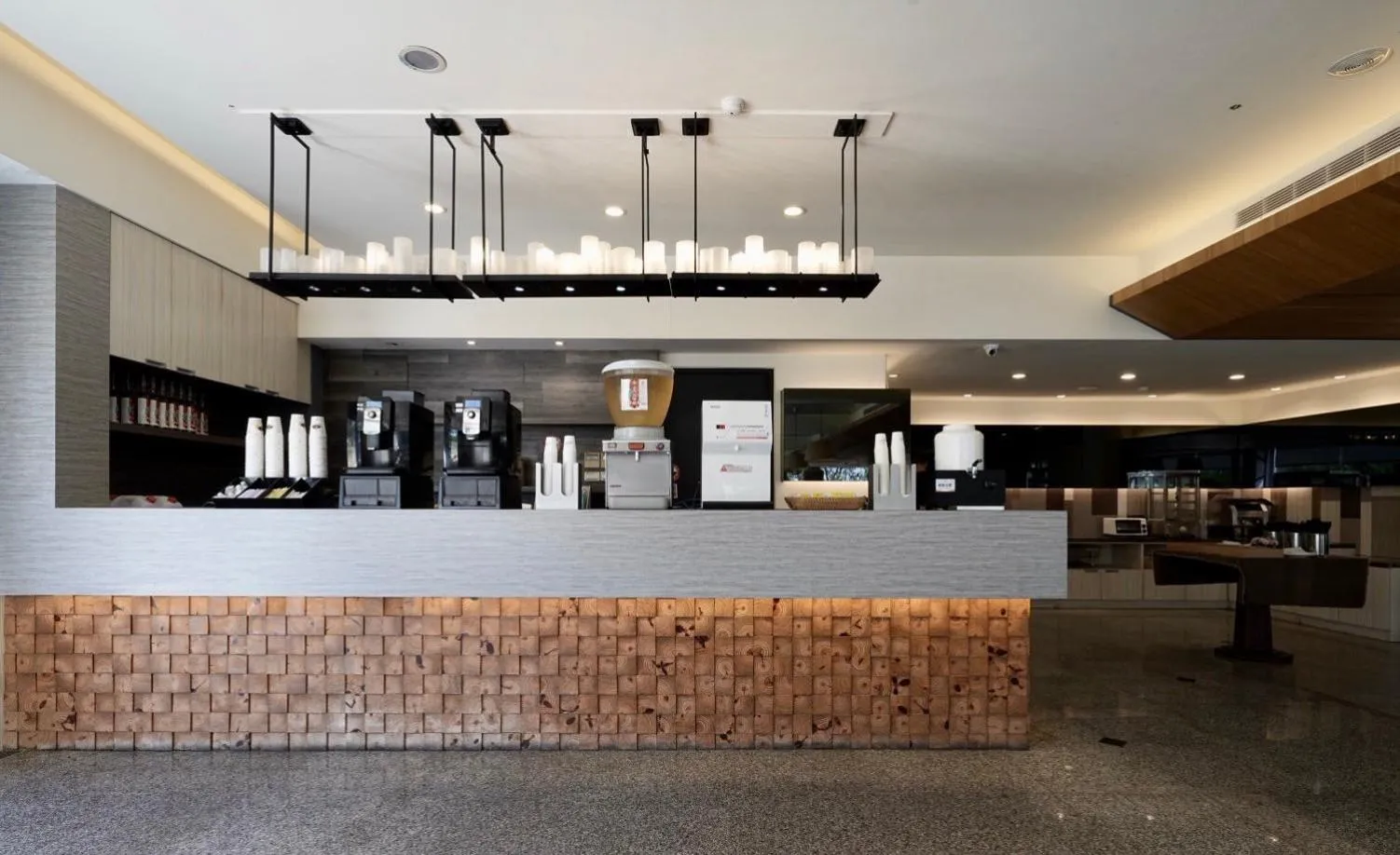 Coffee/tea facilities in Haifu Garden Hotel