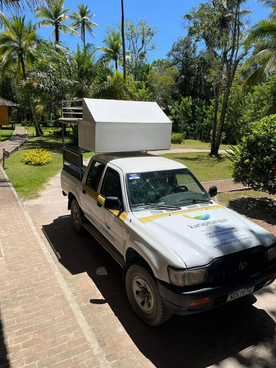 shuttle in Hotel Karapitangui