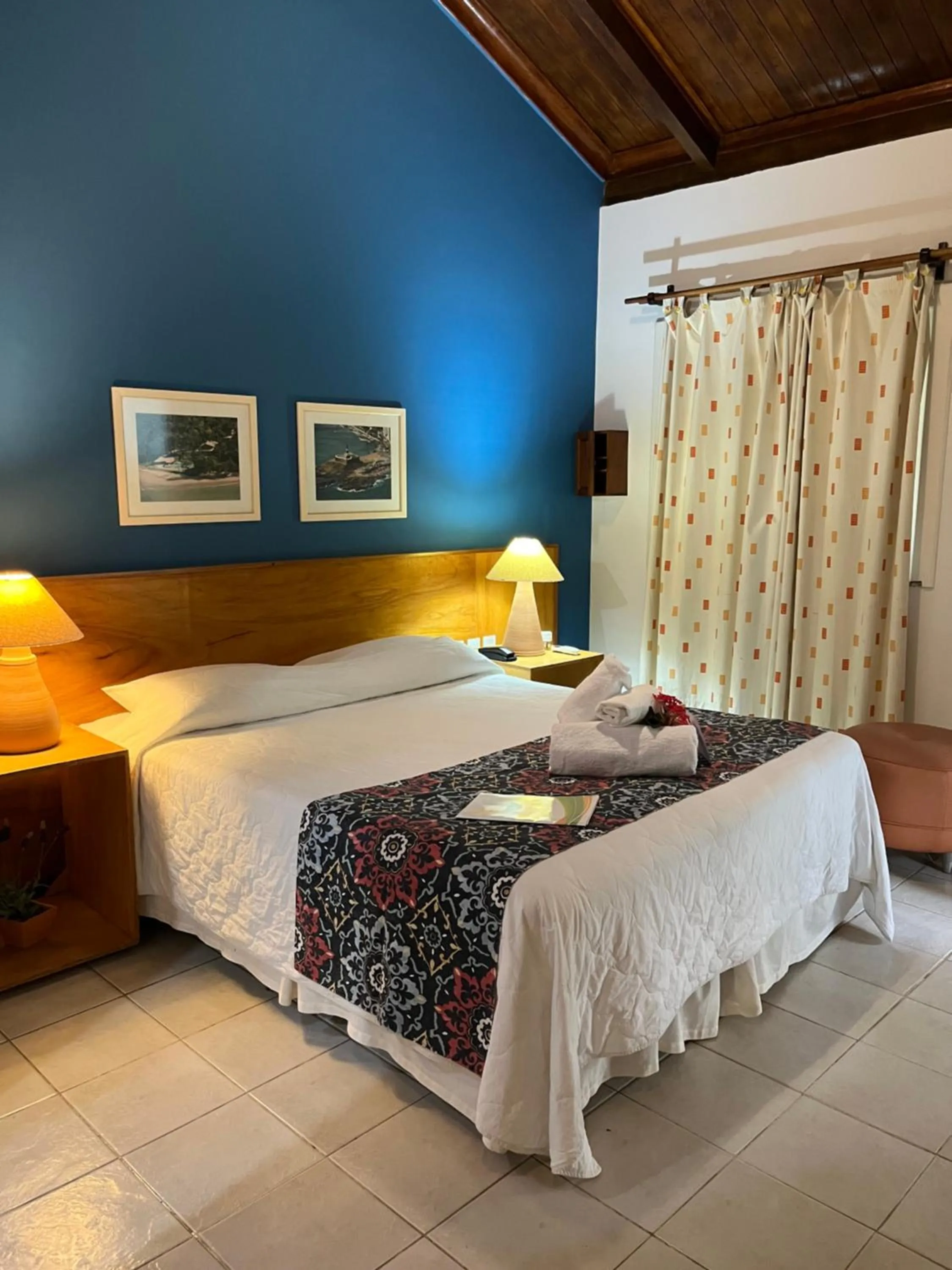 Bedroom, Bed in Hotel Karapitangui