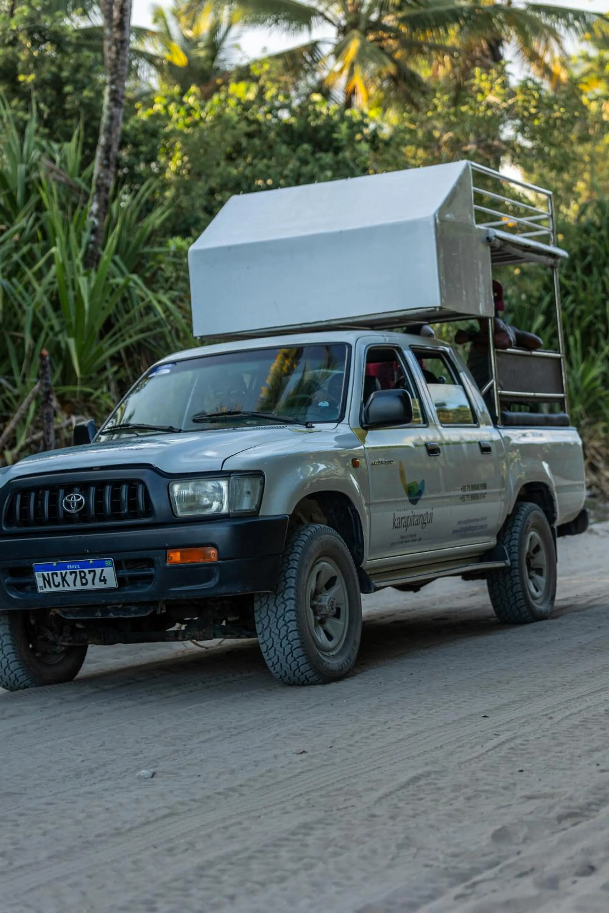 shuttle in Hotel Karapitangui