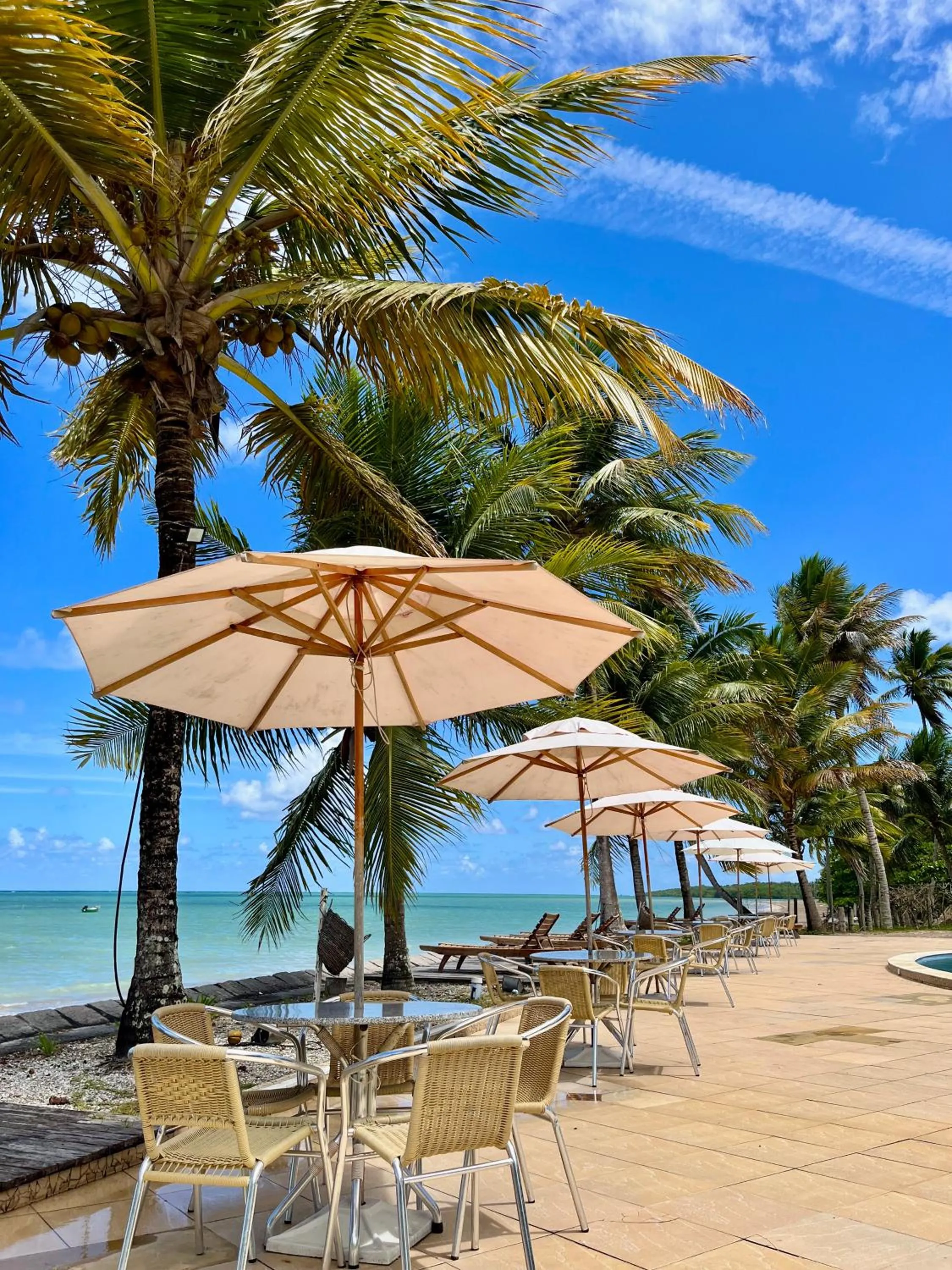 Swimming pool in Hotel Karapitangui