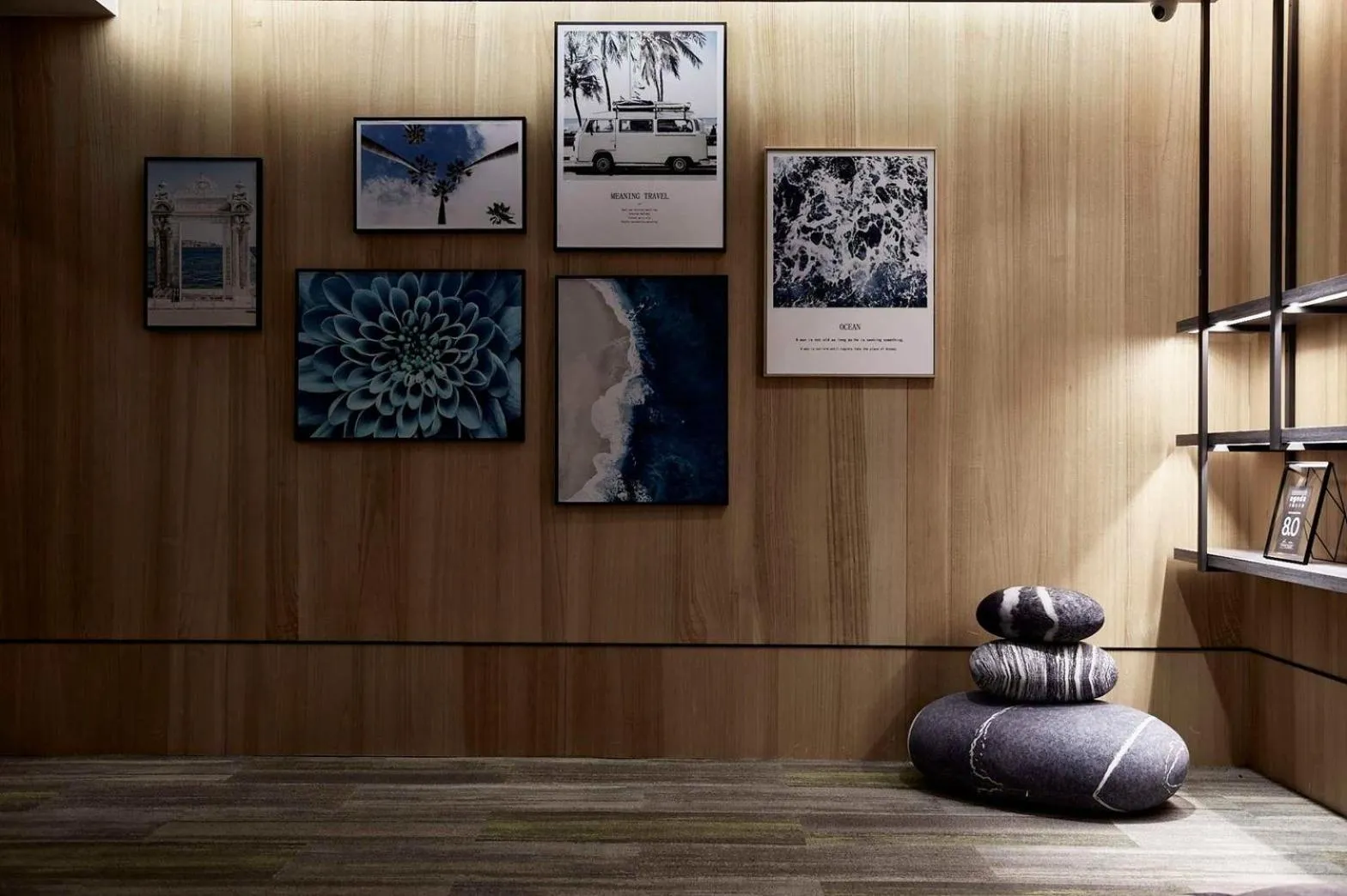 Decorative detail in Hai Fu Hotel & Suites