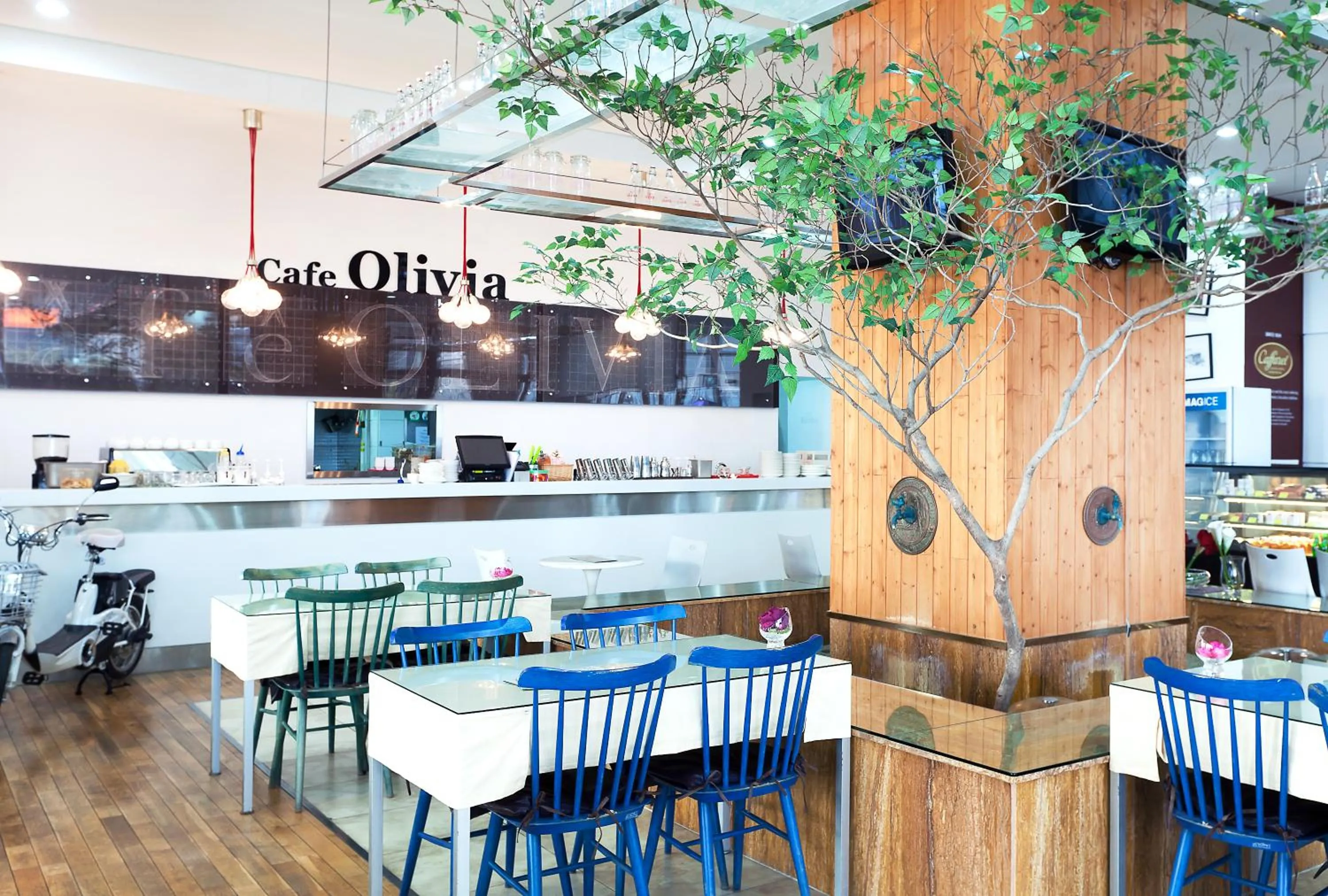 Restaurant/places to eat in Hanwha Resort Haeundae