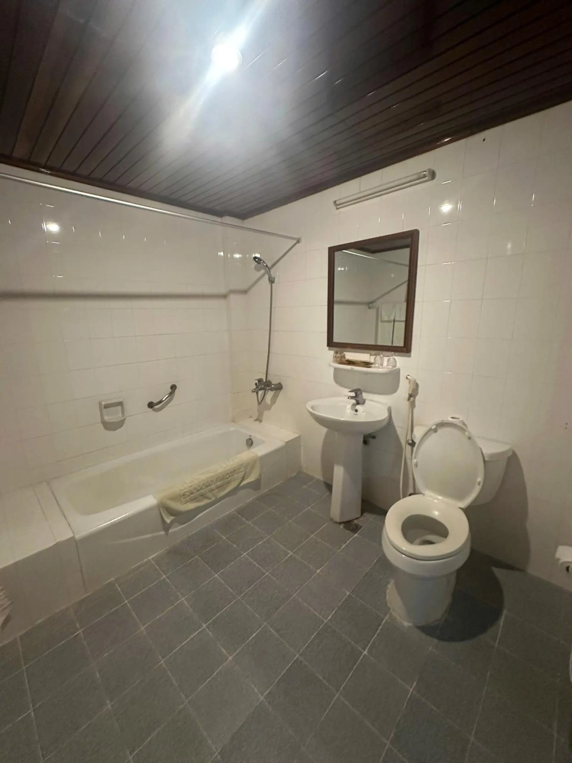 Toilet in Sammy Hotel