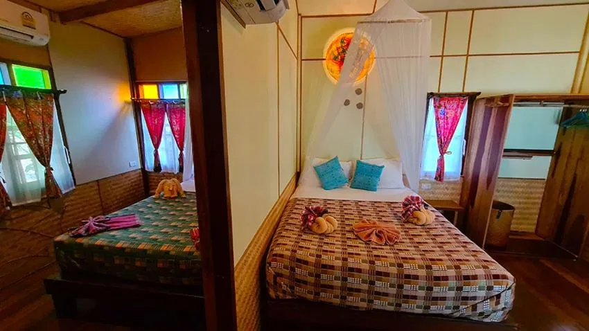 Bed in Longtail Beach Resort