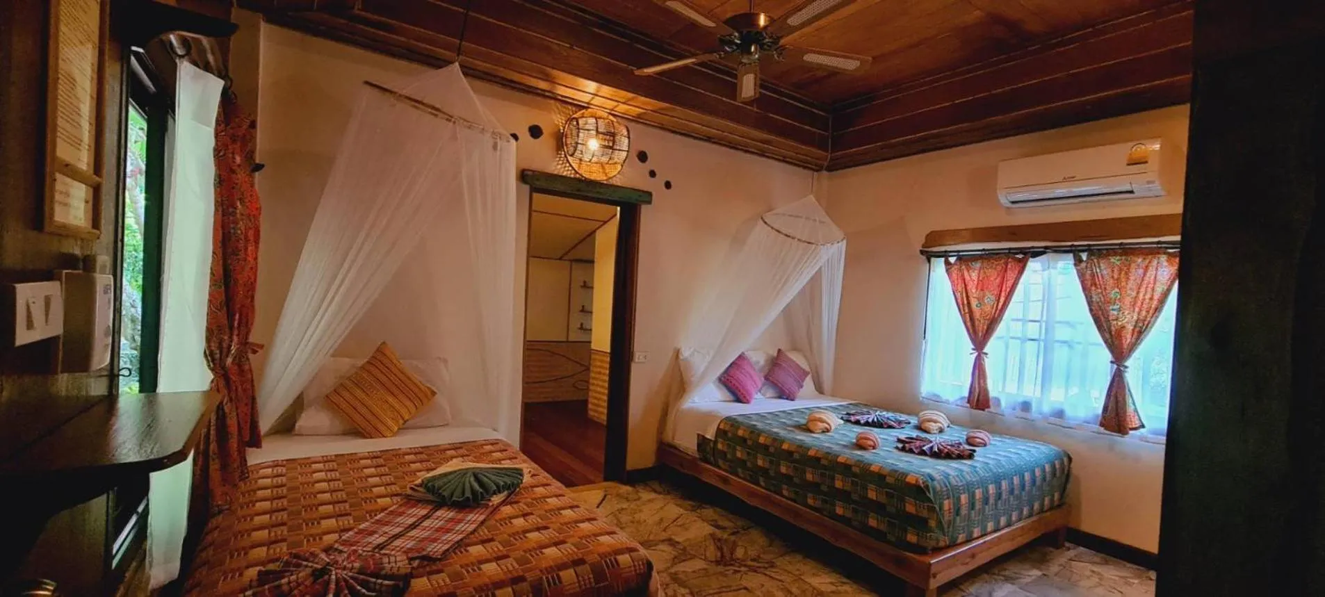 Bed in Longtail Beach Resort