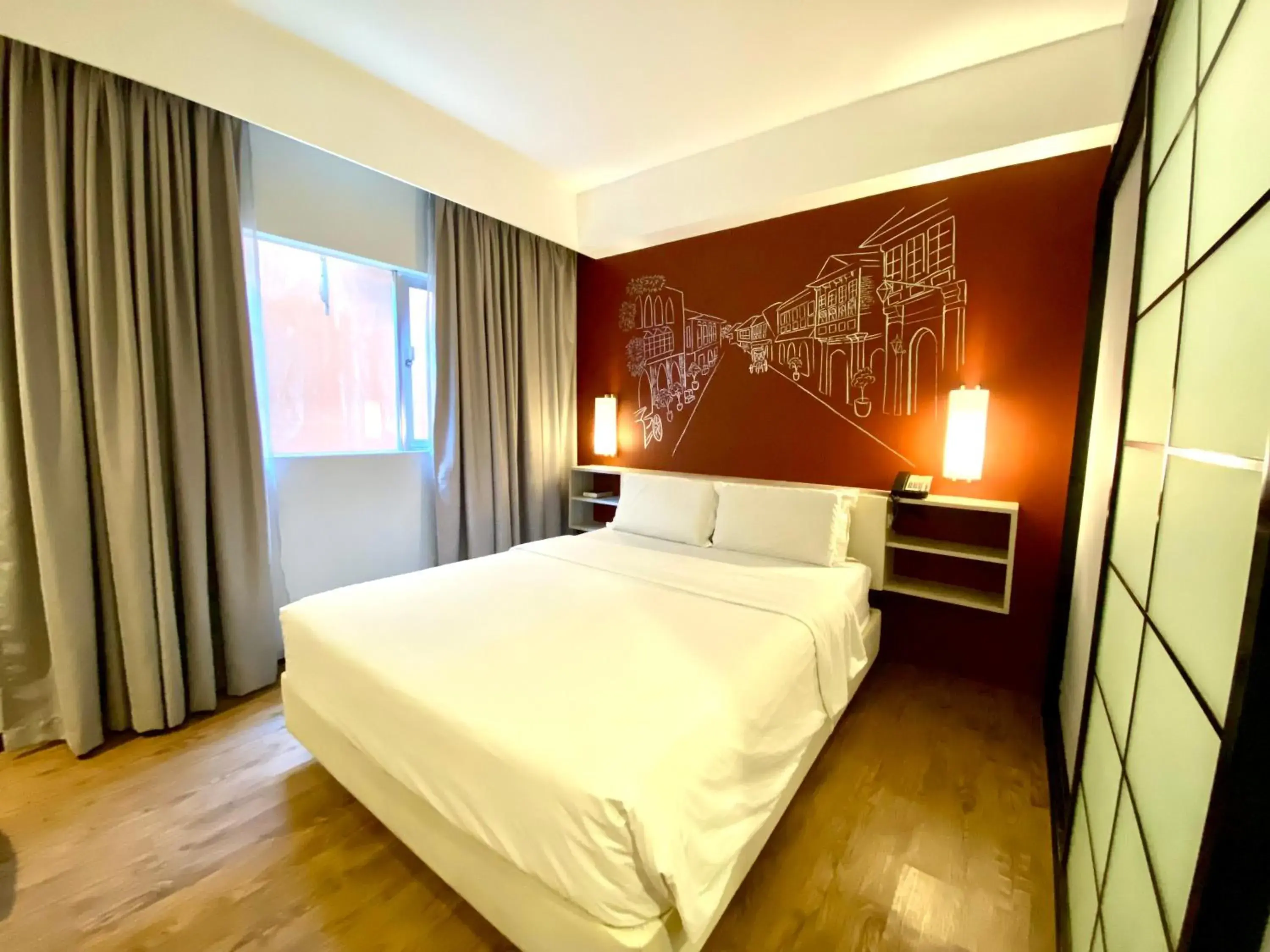 Superior Queen Room in Circle Inn Hotel and Suites Bacolod Superior Queen Room in Circle Inn Hotel and Suites Bacolod