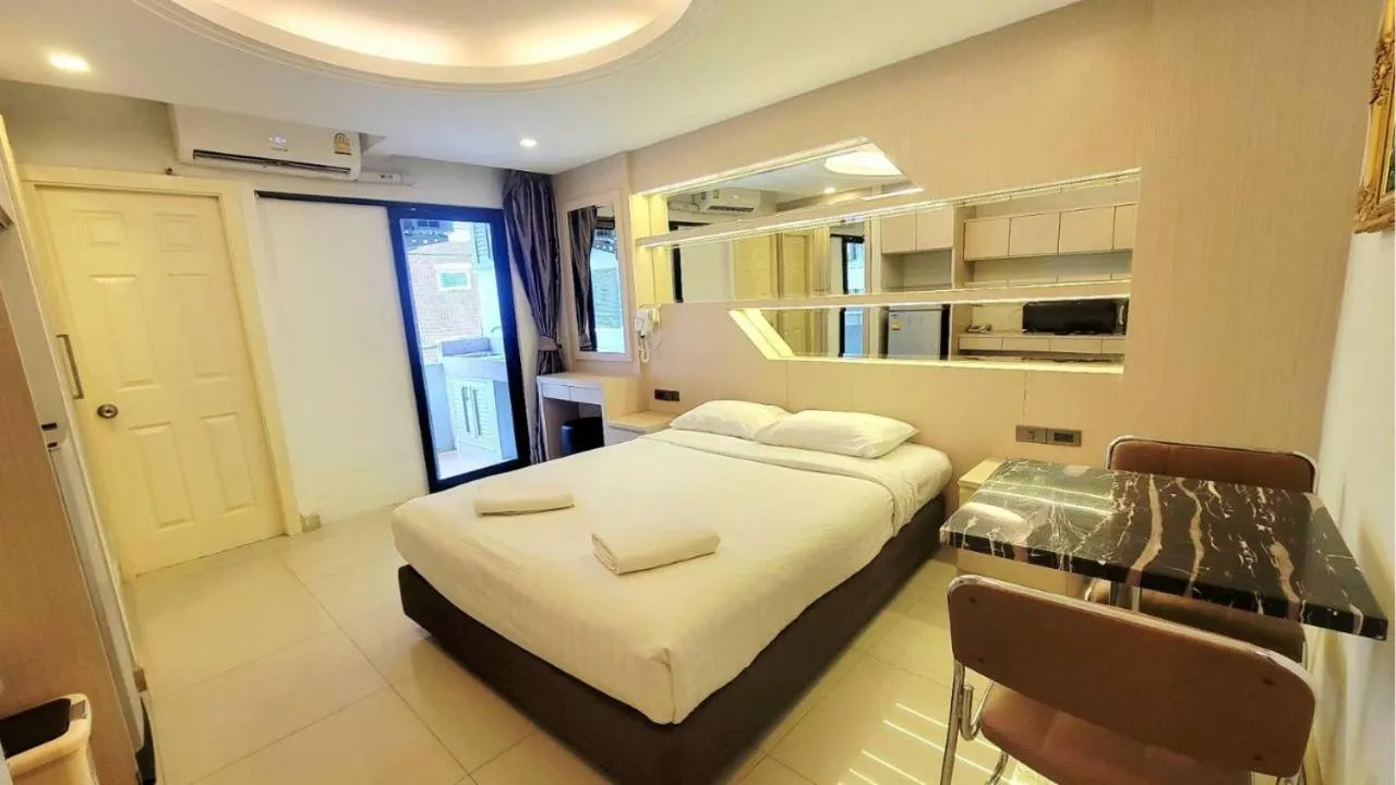 Bed in B-your home Hotel Don Mueang Airport Bangkok 如你家酒店