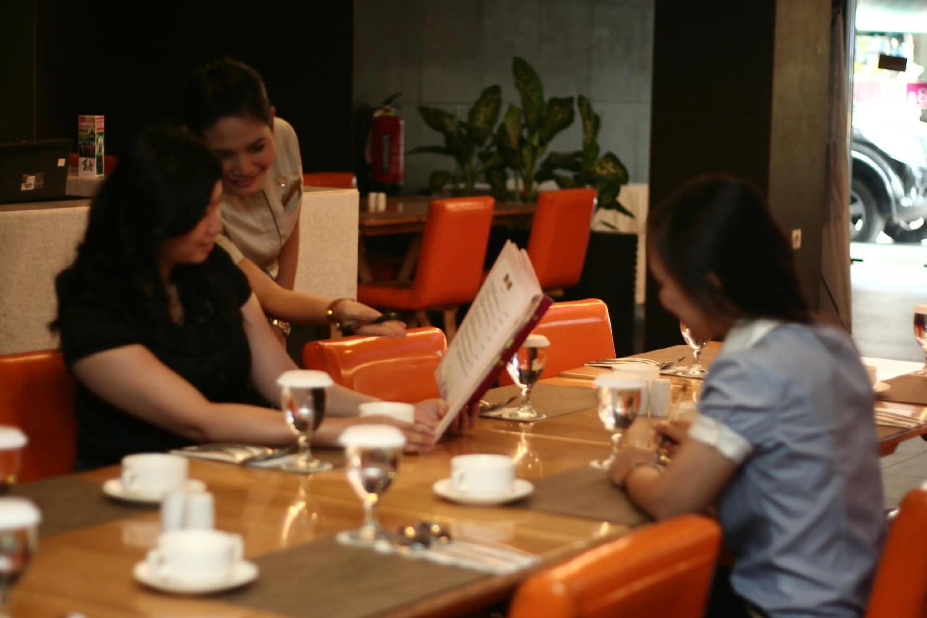 Restaurant/places to eat in Swiss-Belinn Medan