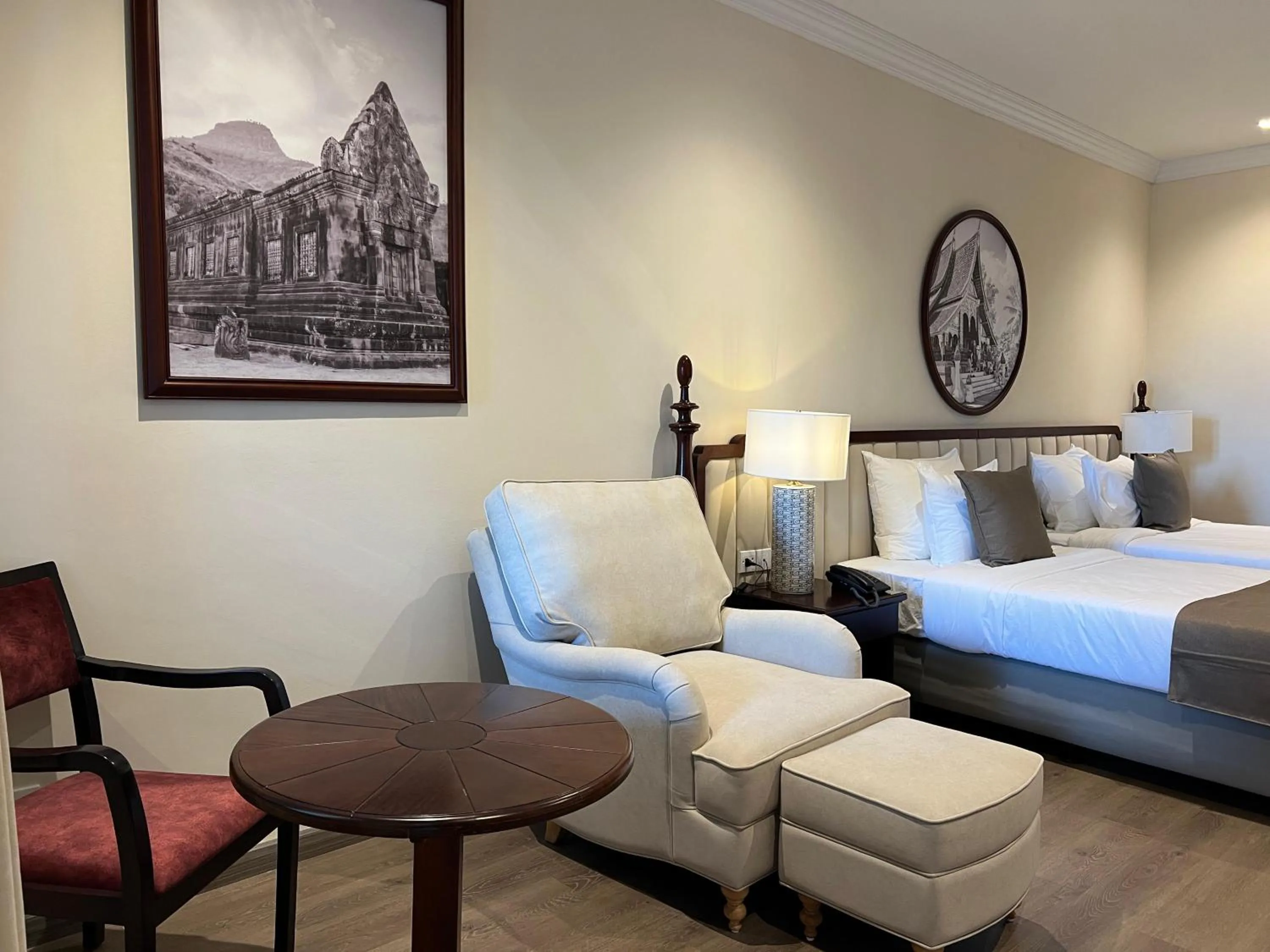 Property building, Bed in Champa Palace Hotel