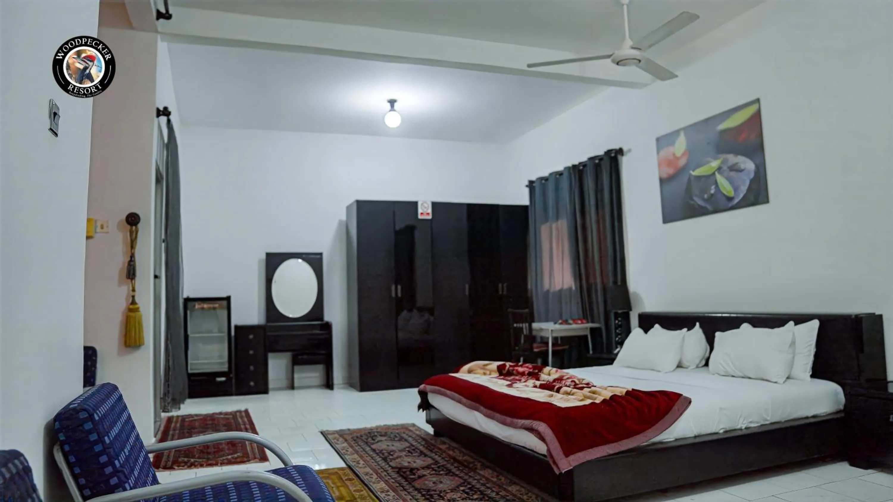 Bed in Woodpecker Resort Hotel