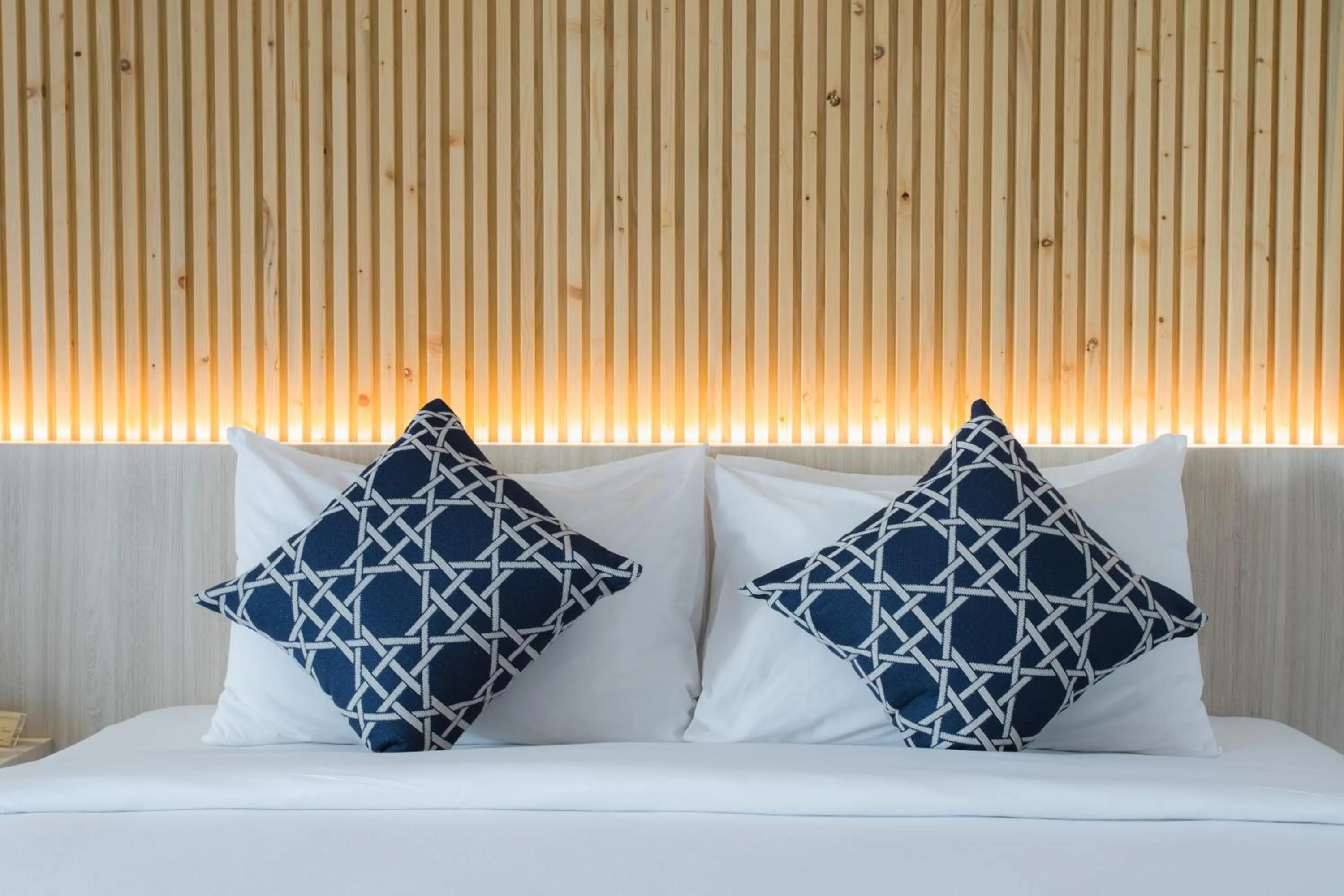 BLU PINE Villa & Pool Access - SHA Plus