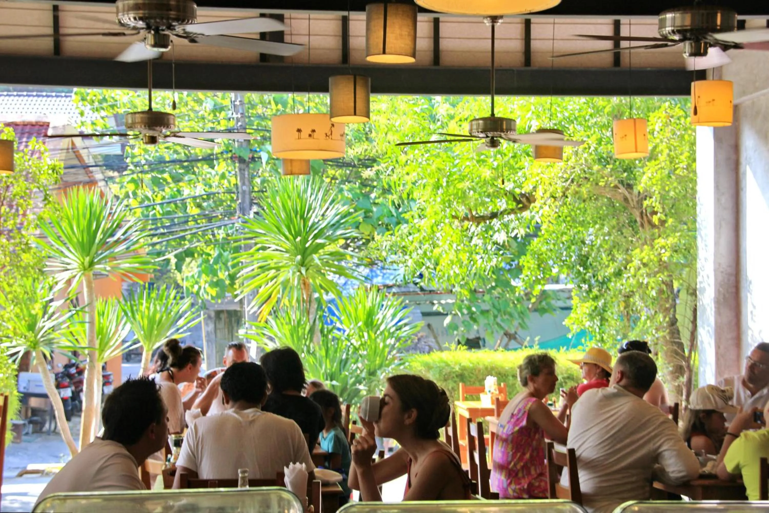 Restaurant/Places to Eat in BLU PINE Villa & Pool Access - SHA Plus