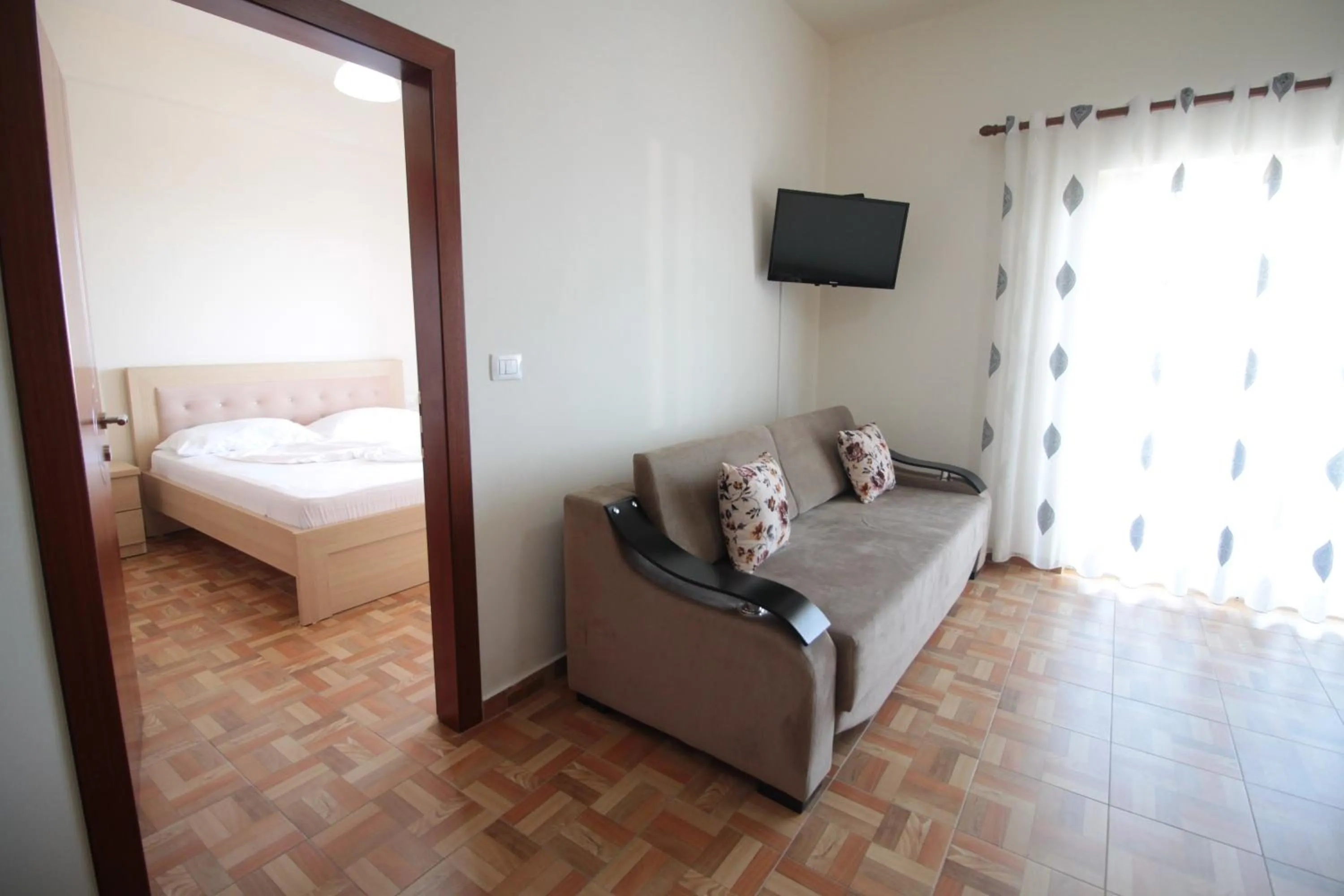 Doka Center Apartments