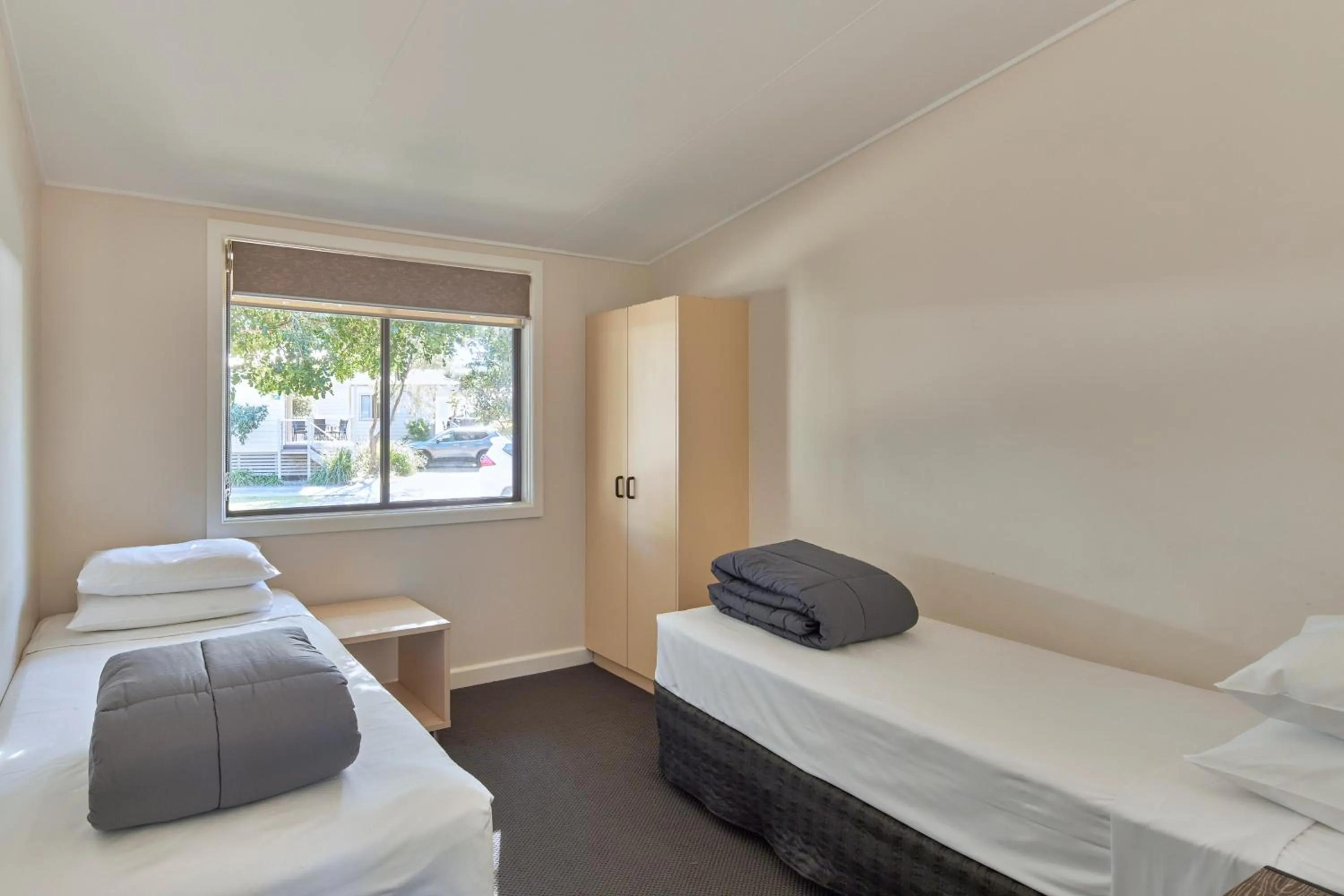 Bed in Big4 Sydney Lakeside Holiday Park