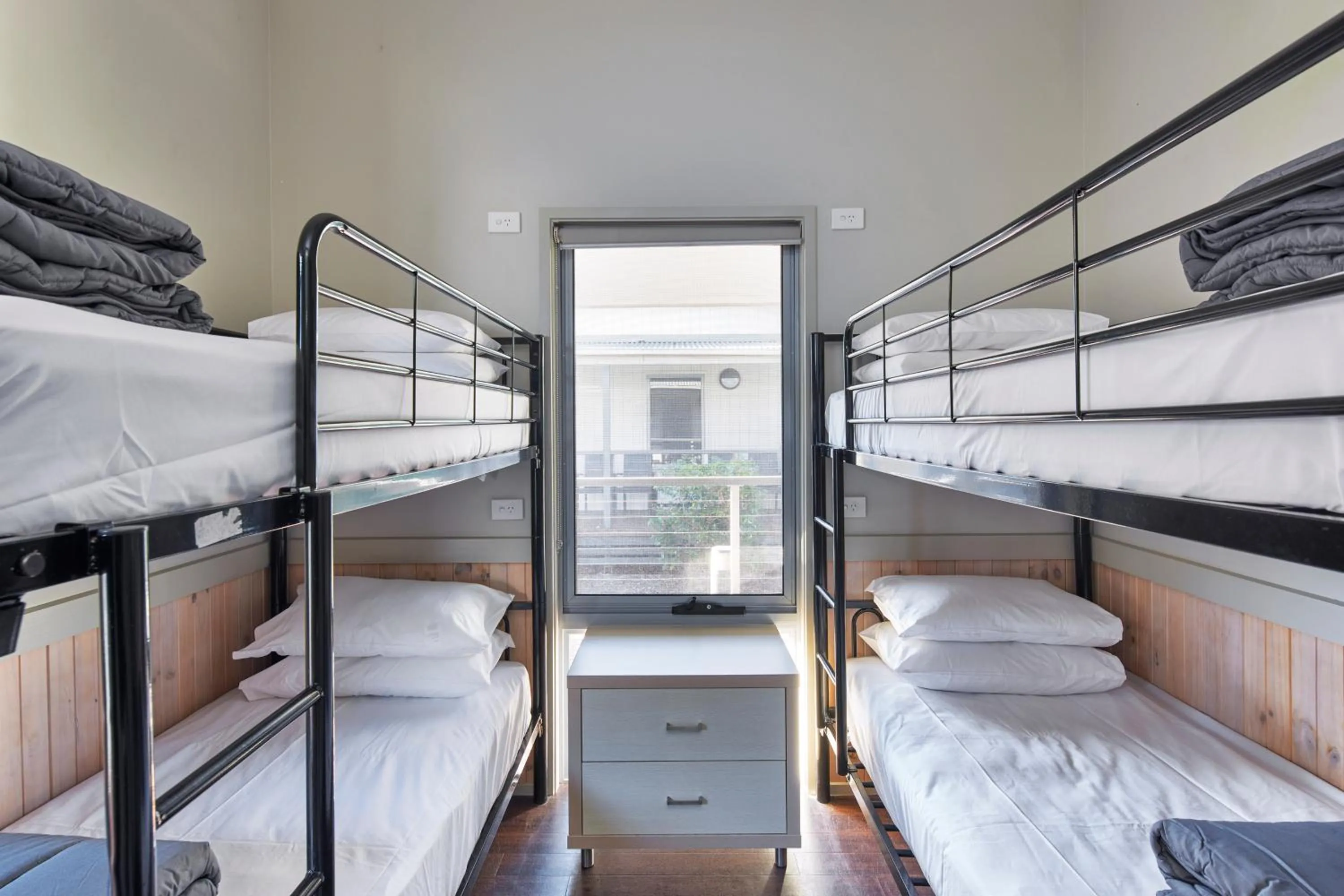 Bed in Big4 Sydney Lakeside Holiday Park